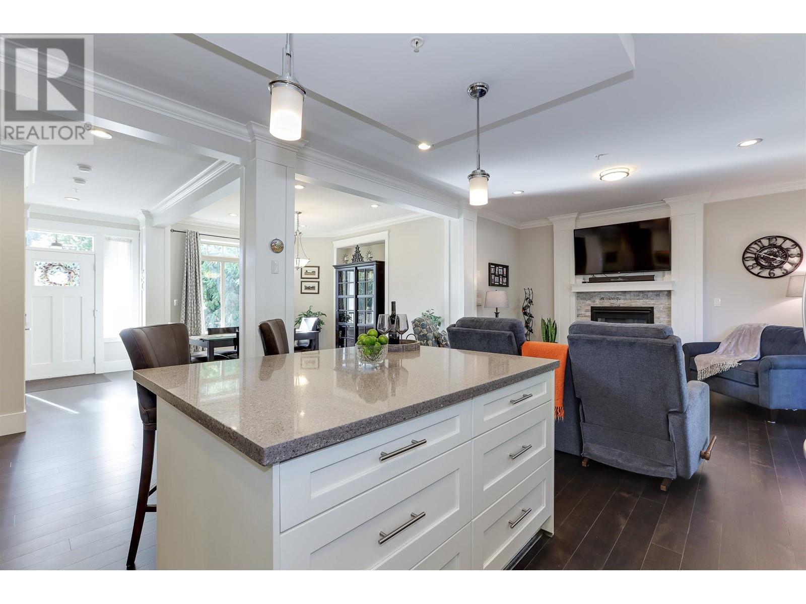 3968 Robin Place, Port Coquitlam, British Columbia  V3B 6R7 - Photo 8 - R2828754