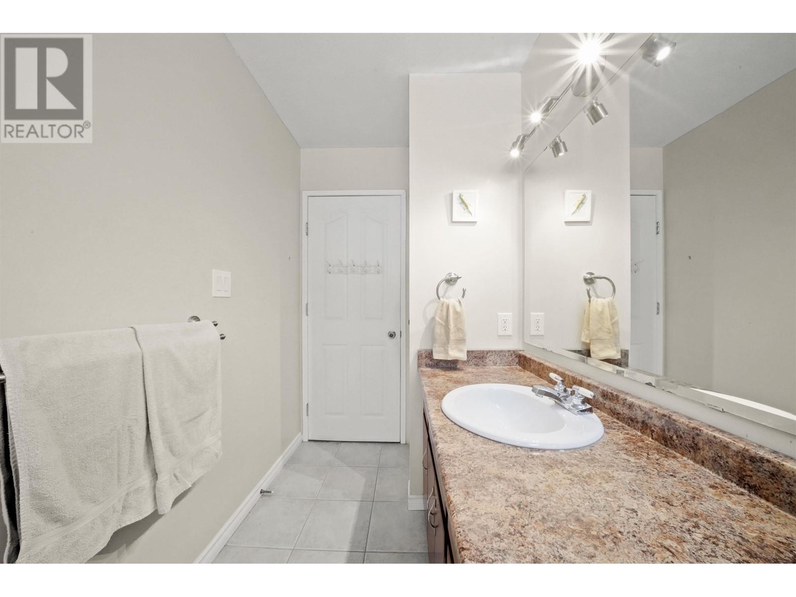 21486 121 Avenue, Maple Ridge, British Columbia  V2X 3S4 - Photo 15 - R2828760