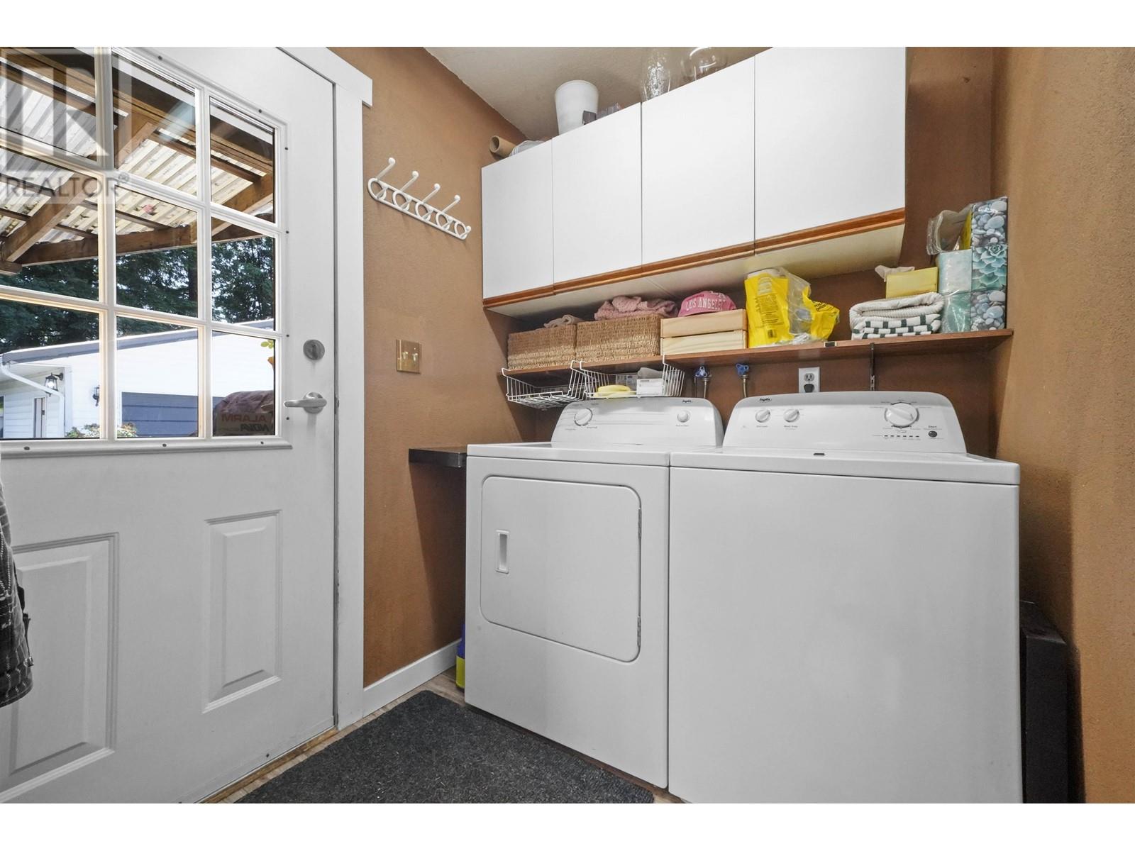 21486 121 Avenue, Maple Ridge, British Columbia  V2X 3S4 - Photo 21 - R2828760