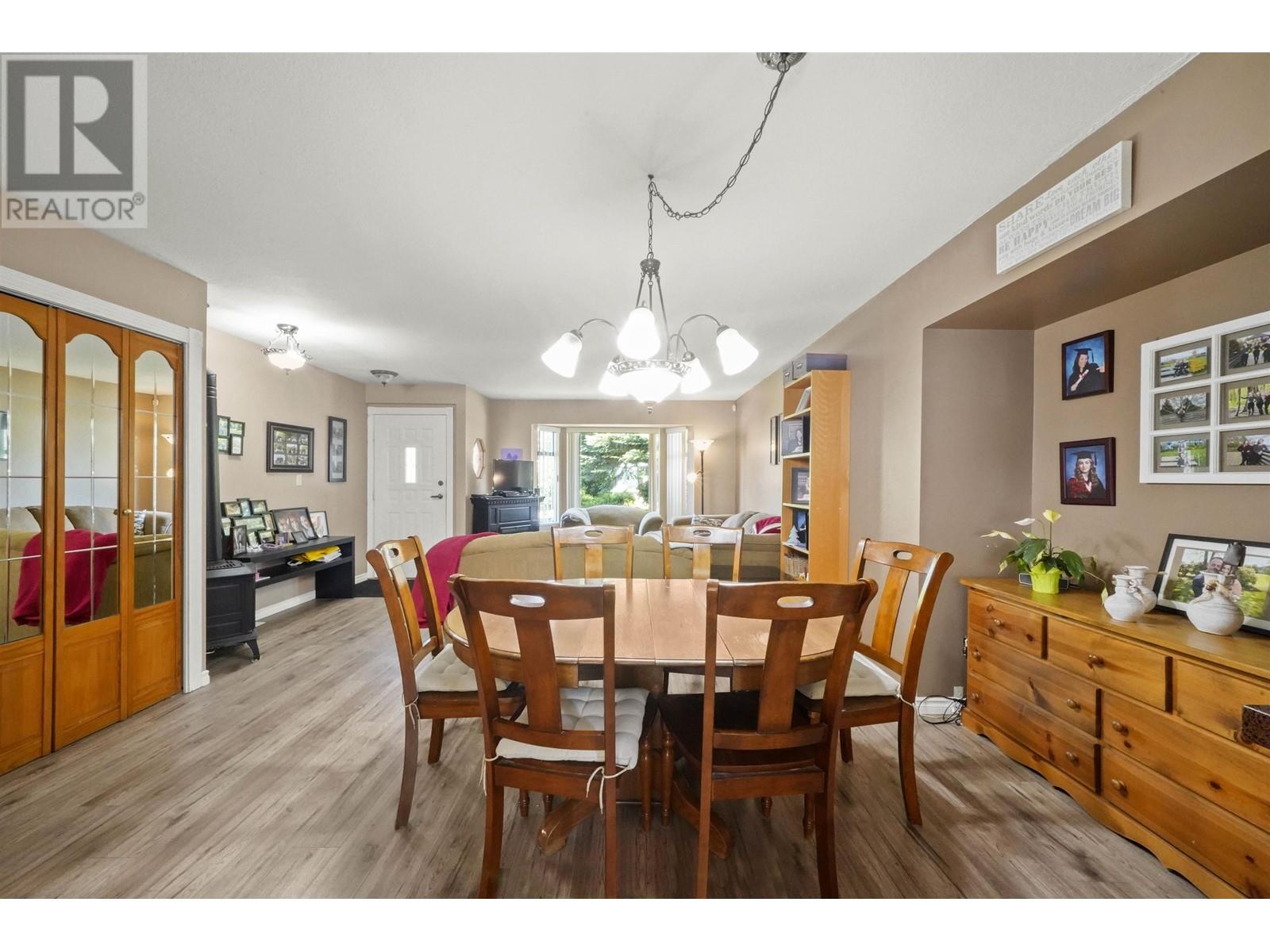 21486 121 Avenue, Maple Ridge, British Columbia  V2X 3S4 - Photo 8 - R2828760