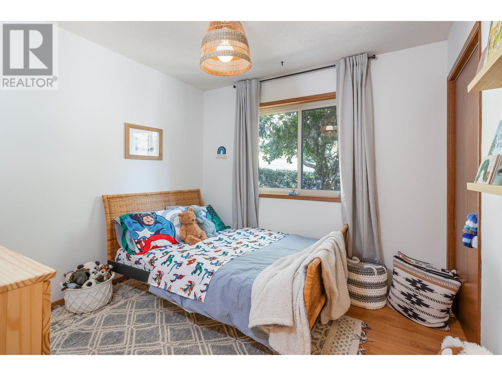 1547 Grandview Road, Gibsons, British Columbia  V0N 1V5 - Photo 23 - R2828776