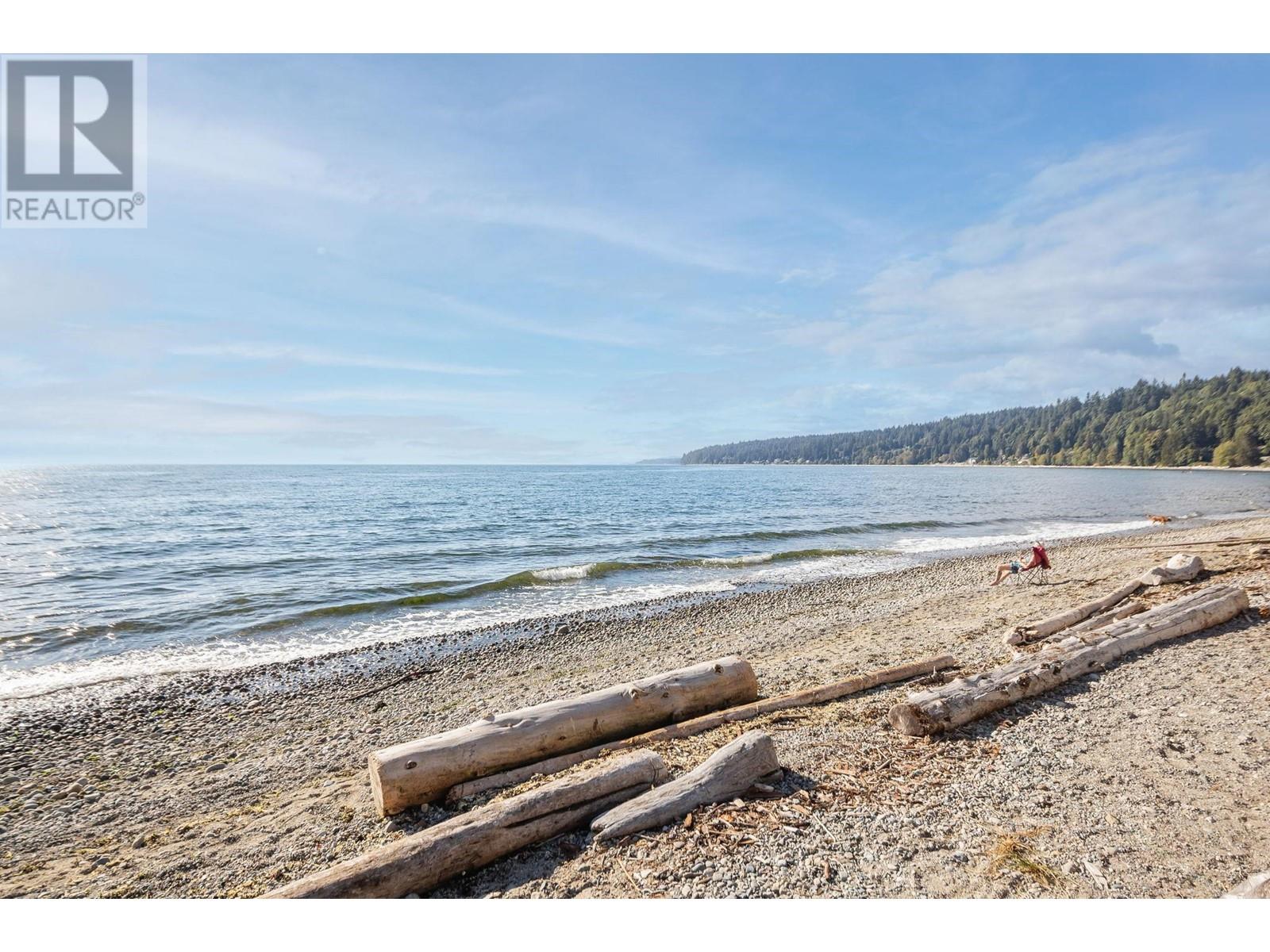 1547 Grandview Road, Gibsons, British Columbia  V0N 1V5 - Photo 39 - R2828776