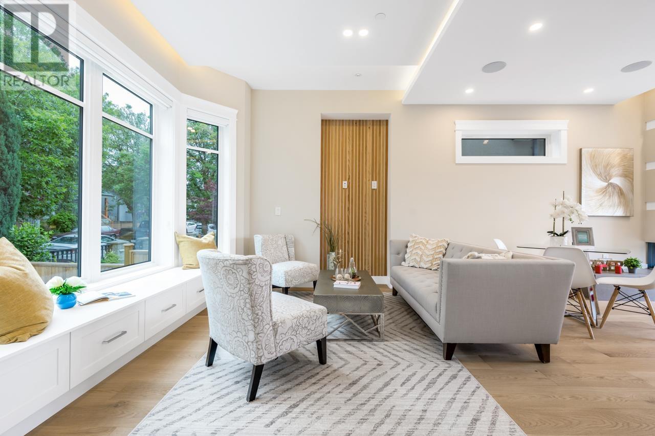 5247 Elgin Street, Vancouver, British Columbia  V5W 3J9 - Photo 2 - R2828787
