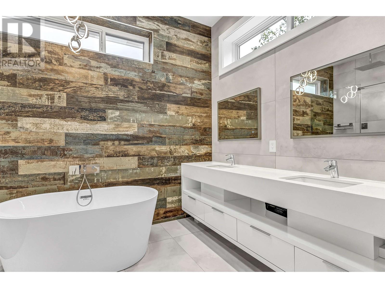 28 E 19th Avenue, Vancouver, British Columbia  V5V 1H7 - Photo 18 - R2828580