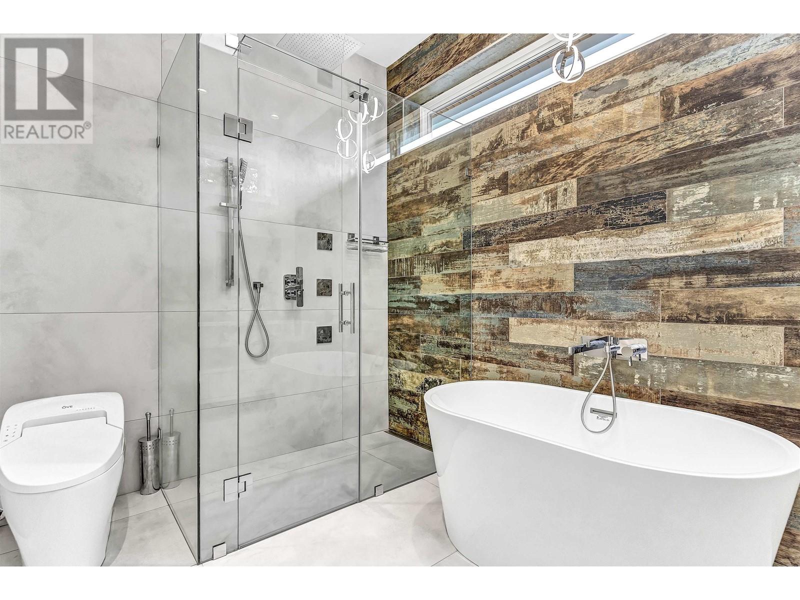 28 E 19th Avenue, Vancouver, British Columbia  V5V 1H7 - Photo 19 - R2828580