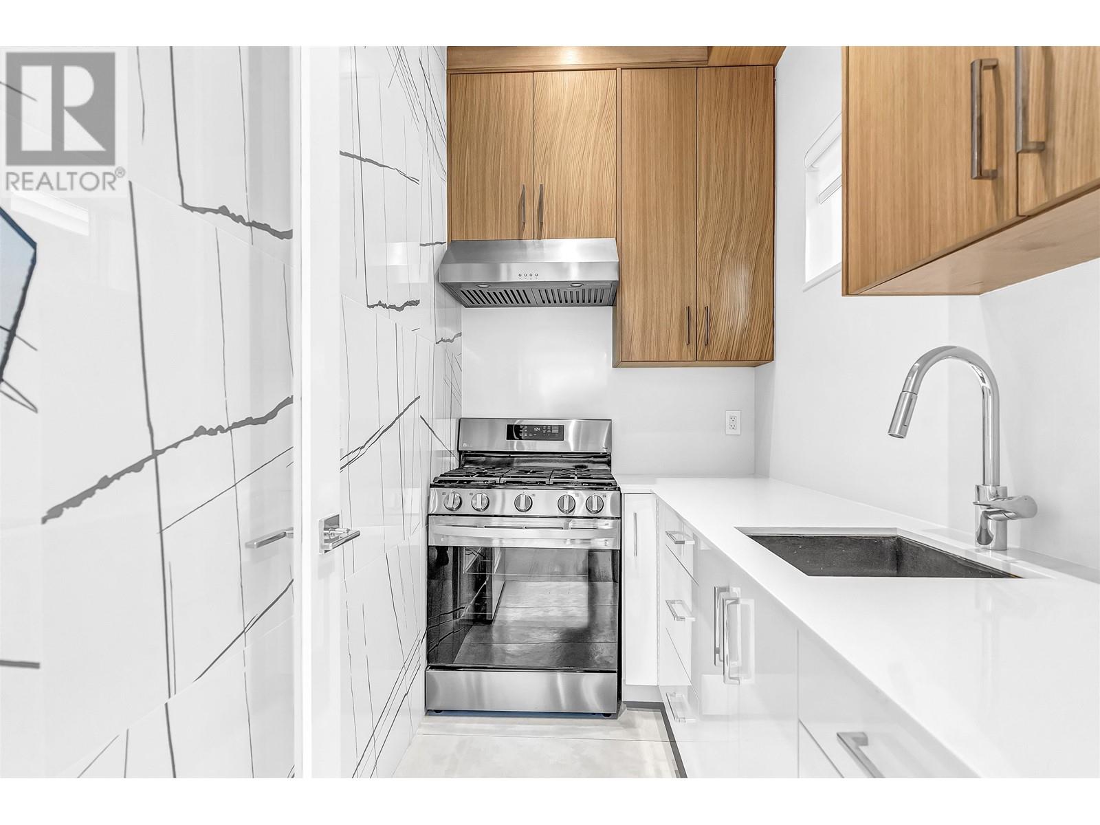 28 E 19th Avenue, Vancouver, British Columbia  V5V 1H7 - Photo 31 - R2828580