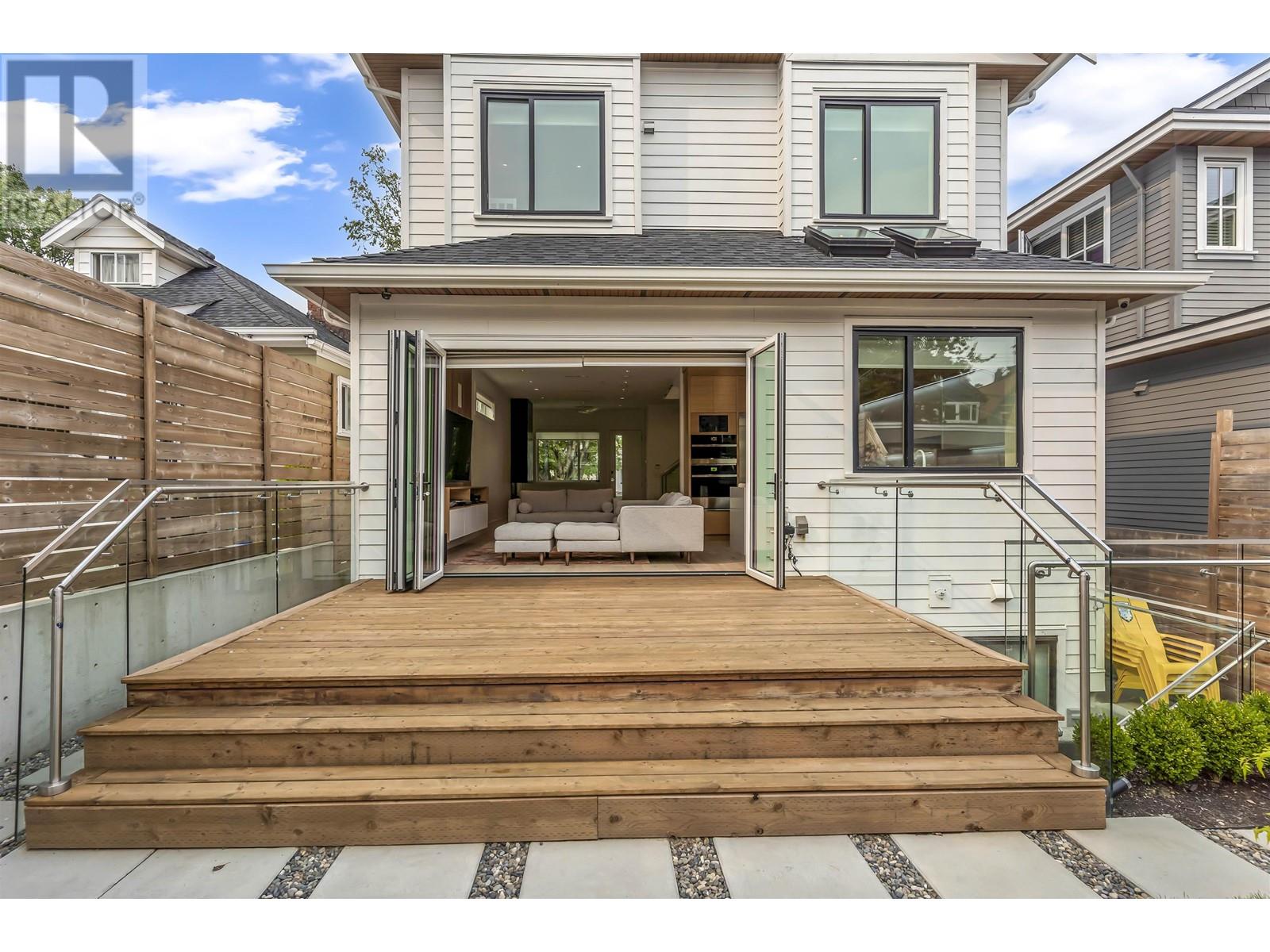 28 E 19th Avenue, Vancouver, British Columbia  V5V 1H7 - Photo 33 - R2828580