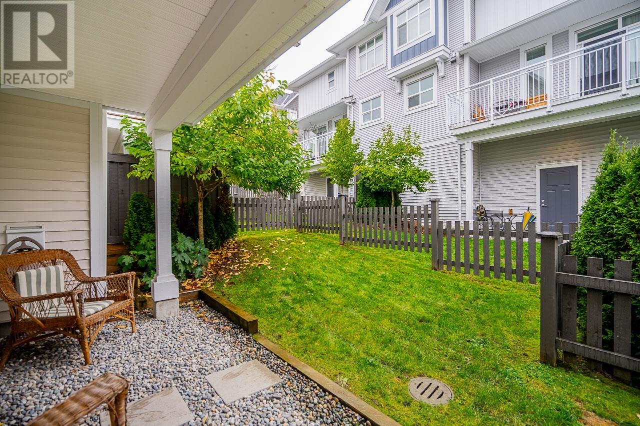 1201 11295 Pazarena Place, Maple Ridge, British Columbia  V2X 4K9 - Photo 34 - R2828098