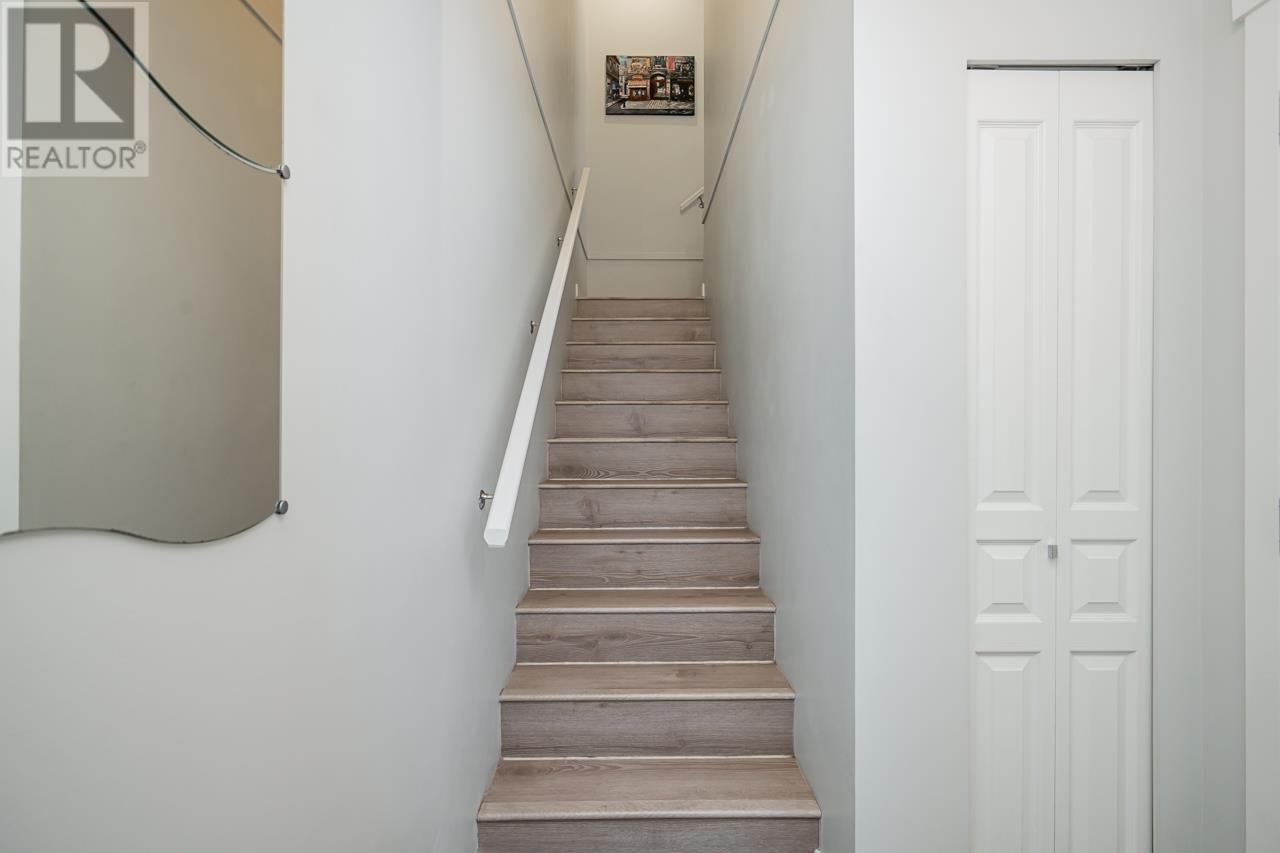 1201 11295 Pazarena Place, Maple Ridge, British Columbia  V2X 4K9 - Photo 6 - R2828098