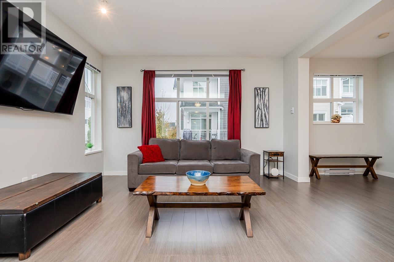 1201 11295 Pazarena Place, Maple Ridge, British Columbia  V2X 4K9 - Photo 18 - R2828098