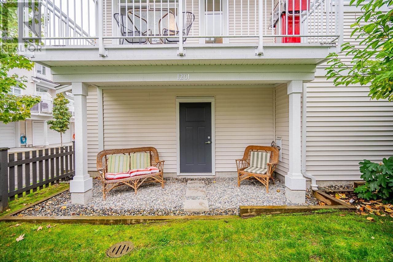 1201 11295 Pazarena Place, Maple Ridge, British Columbia  V2X 4K9 - Photo 35 - R2828098