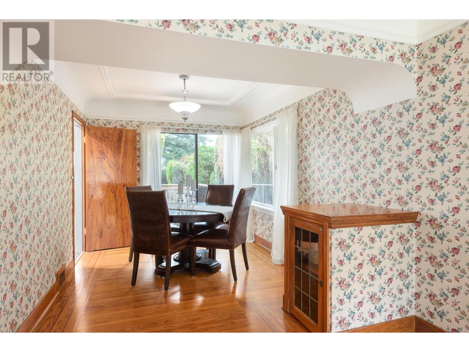 720 Nineteenth Street, New Westminster, British Columbia  V3M 4V2 - Photo 9 - R2827756