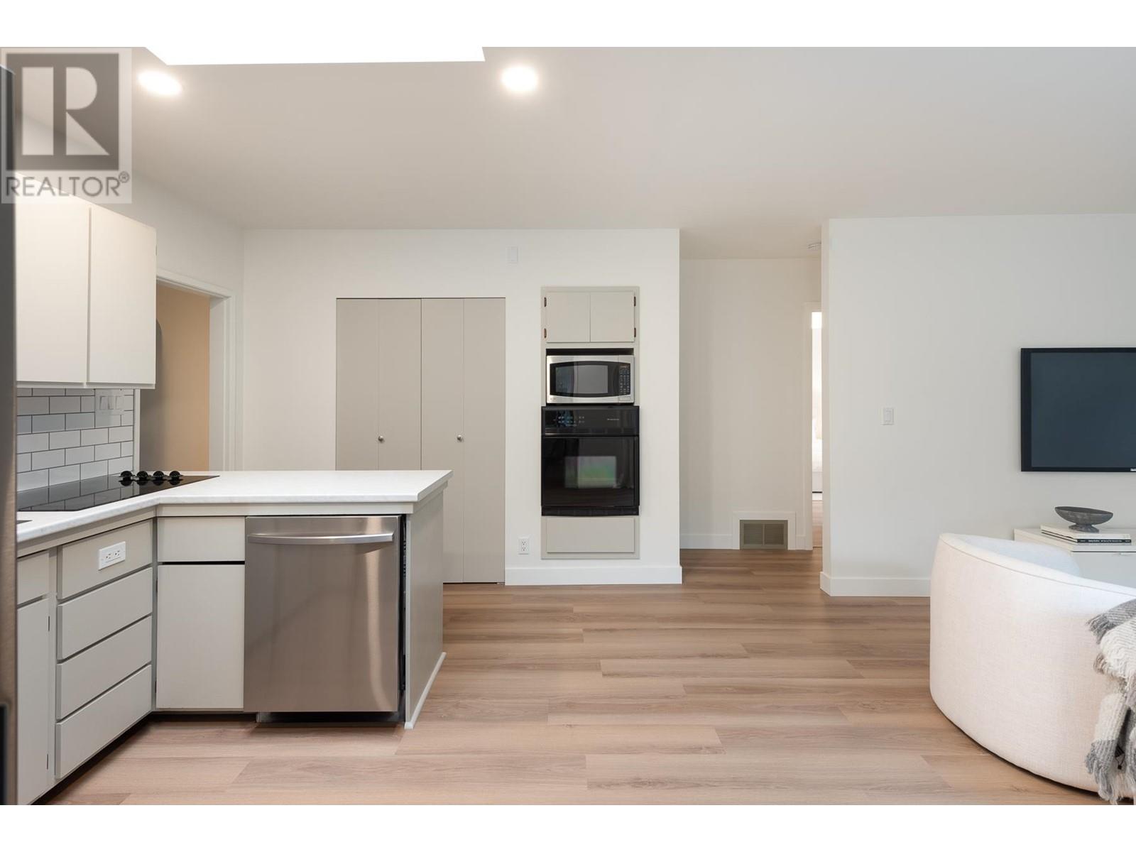 720 Nineteenth Street, New Westminster, British Columbia  V3M 4V2 - Photo 16 - R2827756