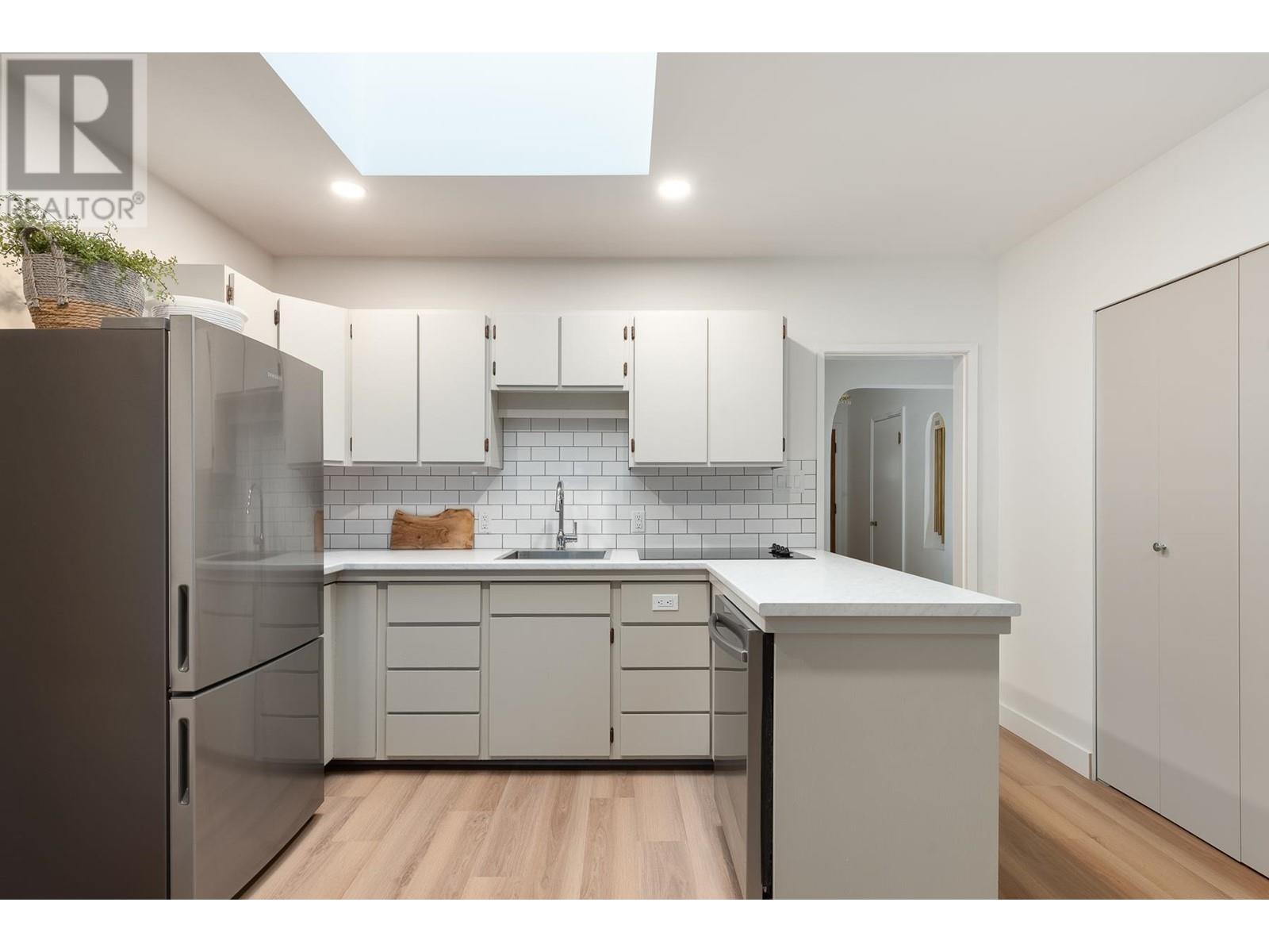720 Nineteenth Street, New Westminster, British Columbia  V3M 4V2 - Photo 17 - R2827756