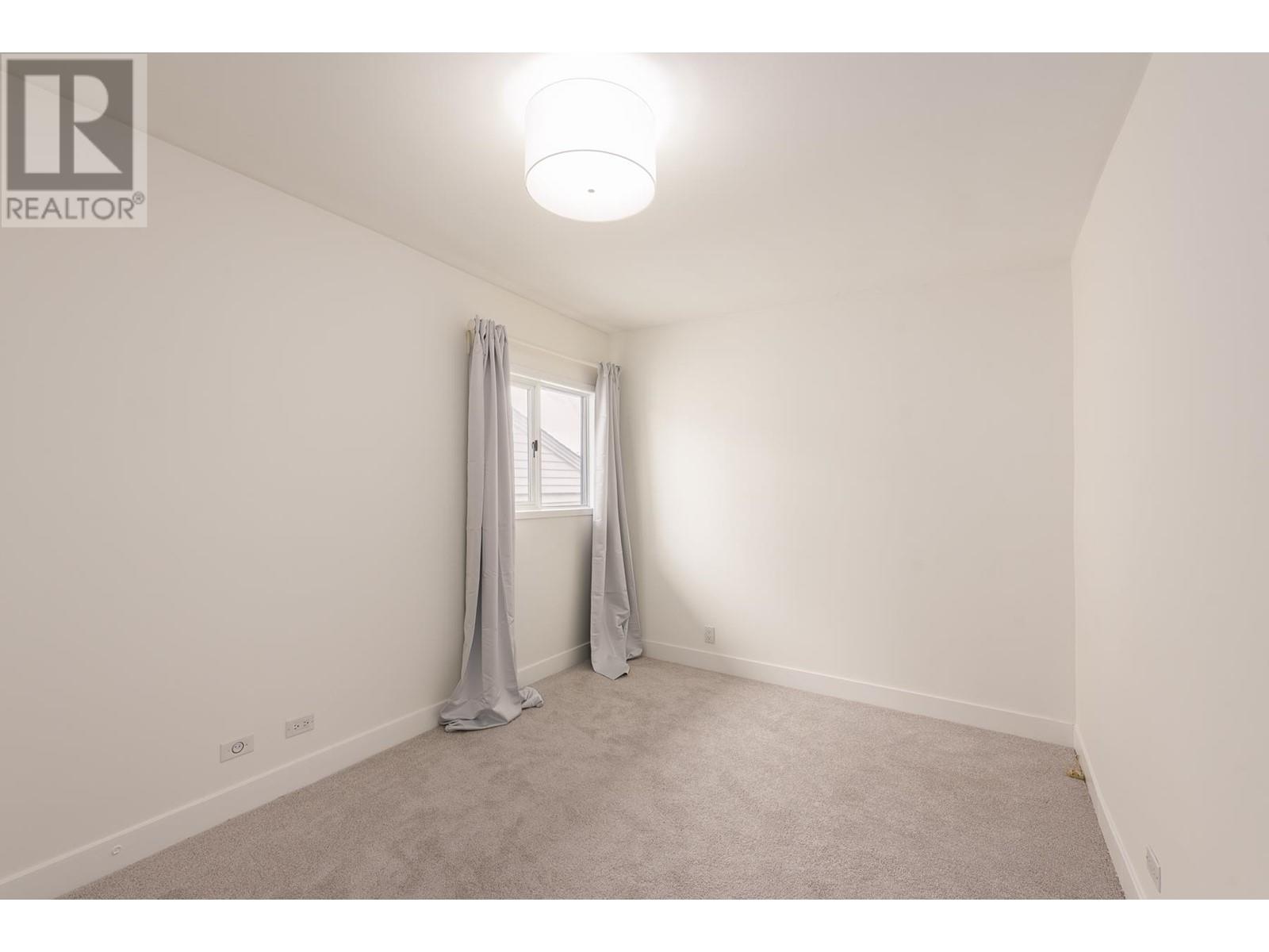 720 Nineteenth Street, New Westminster, British Columbia  V3M 4V2 - Photo 15 - R2827756