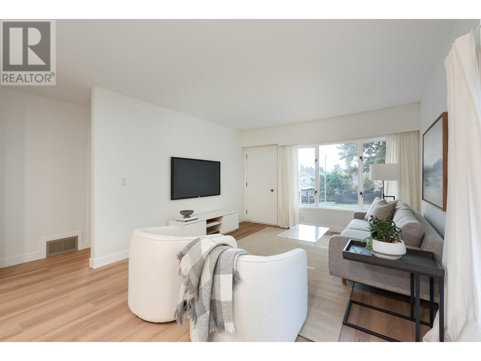 720 Nineteenth Street, New Westminster, British Columbia  V3M 4V2 - Photo 20 - R2827756