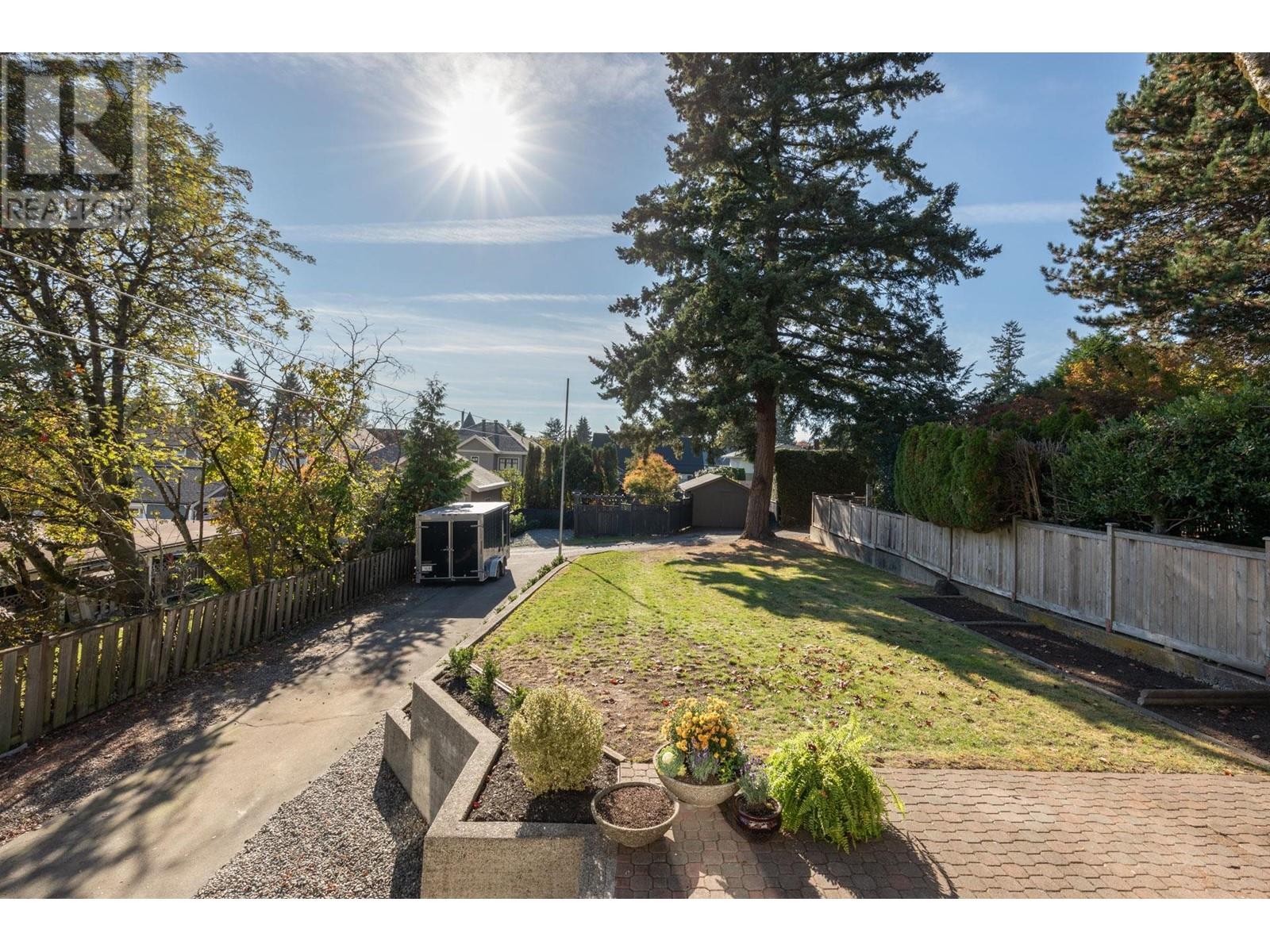 720 Nineteenth Street, New Westminster, British Columbia  V3M 4V2 - Photo 29 - R2827756
