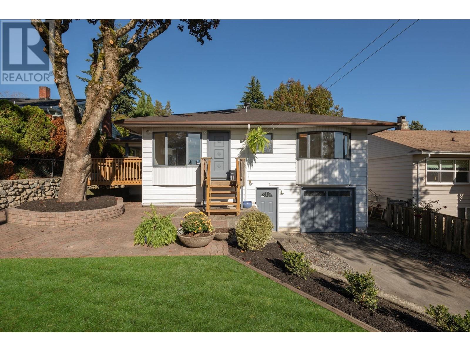 720 Nineteenth Street, New Westminster, British Columbia  V3M 4V2 - Photo 30 - R2827756