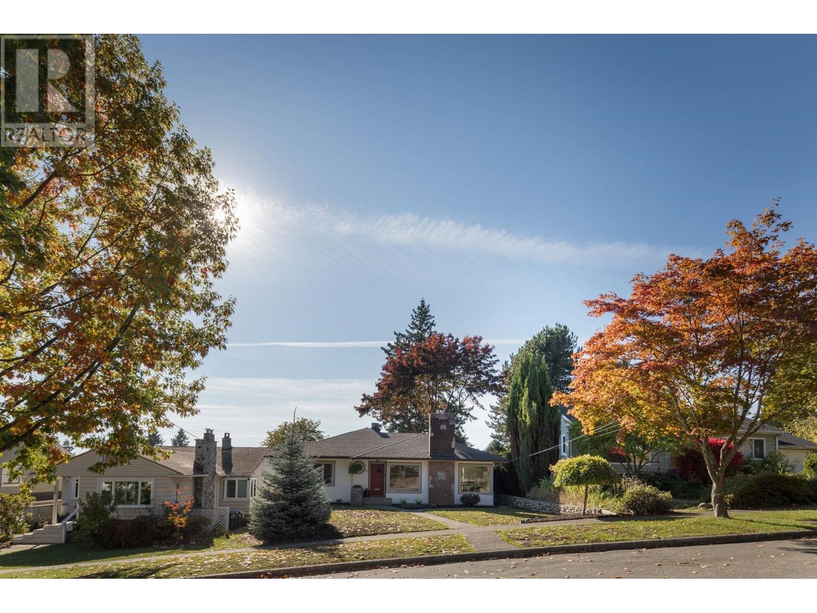 720 Nineteenth Street, New Westminster, British Columbia  V3M 4V2 - Photo 35 - R2827756