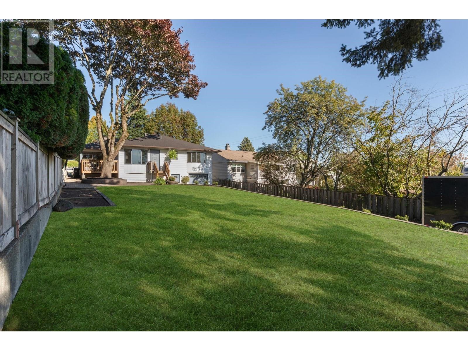 720 Nineteenth Street, New Westminster, British Columbia  V3M 4V2 - Photo 33 - R2827756