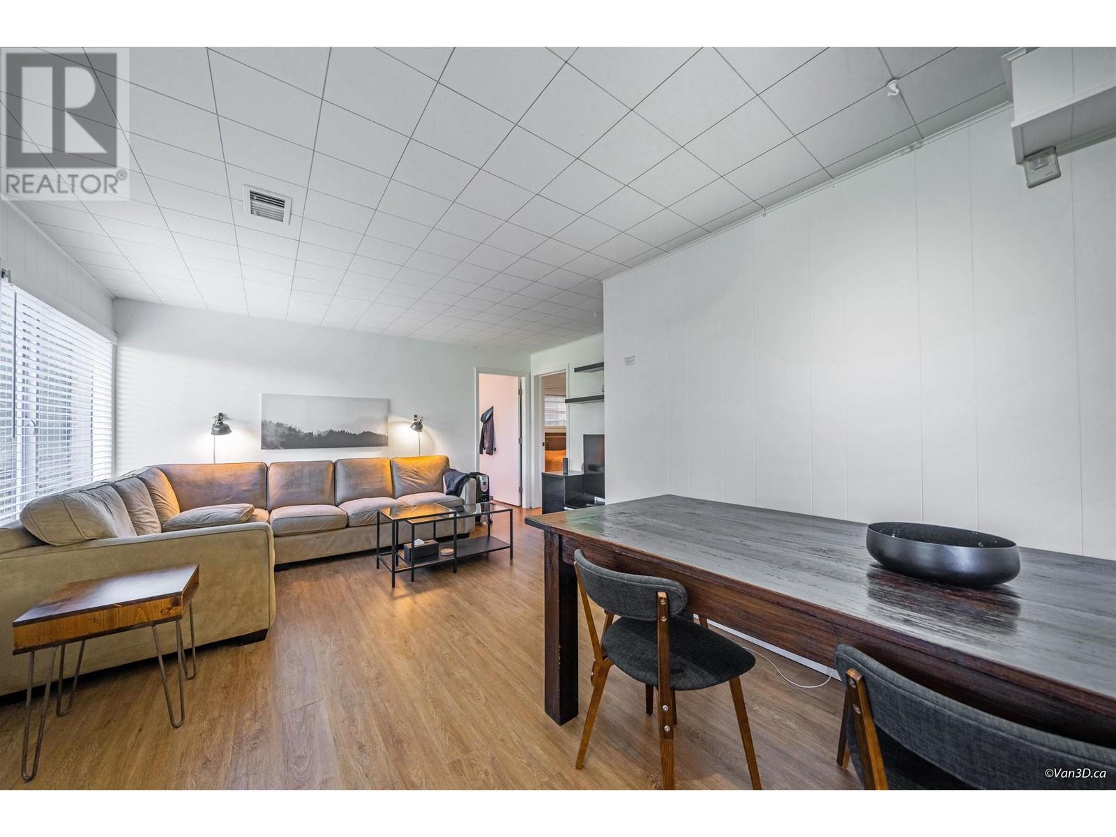 4297 Delbrook Avenue, North Vancouver, British Columbia  V7N 4A4 - Photo 22 - R2828532