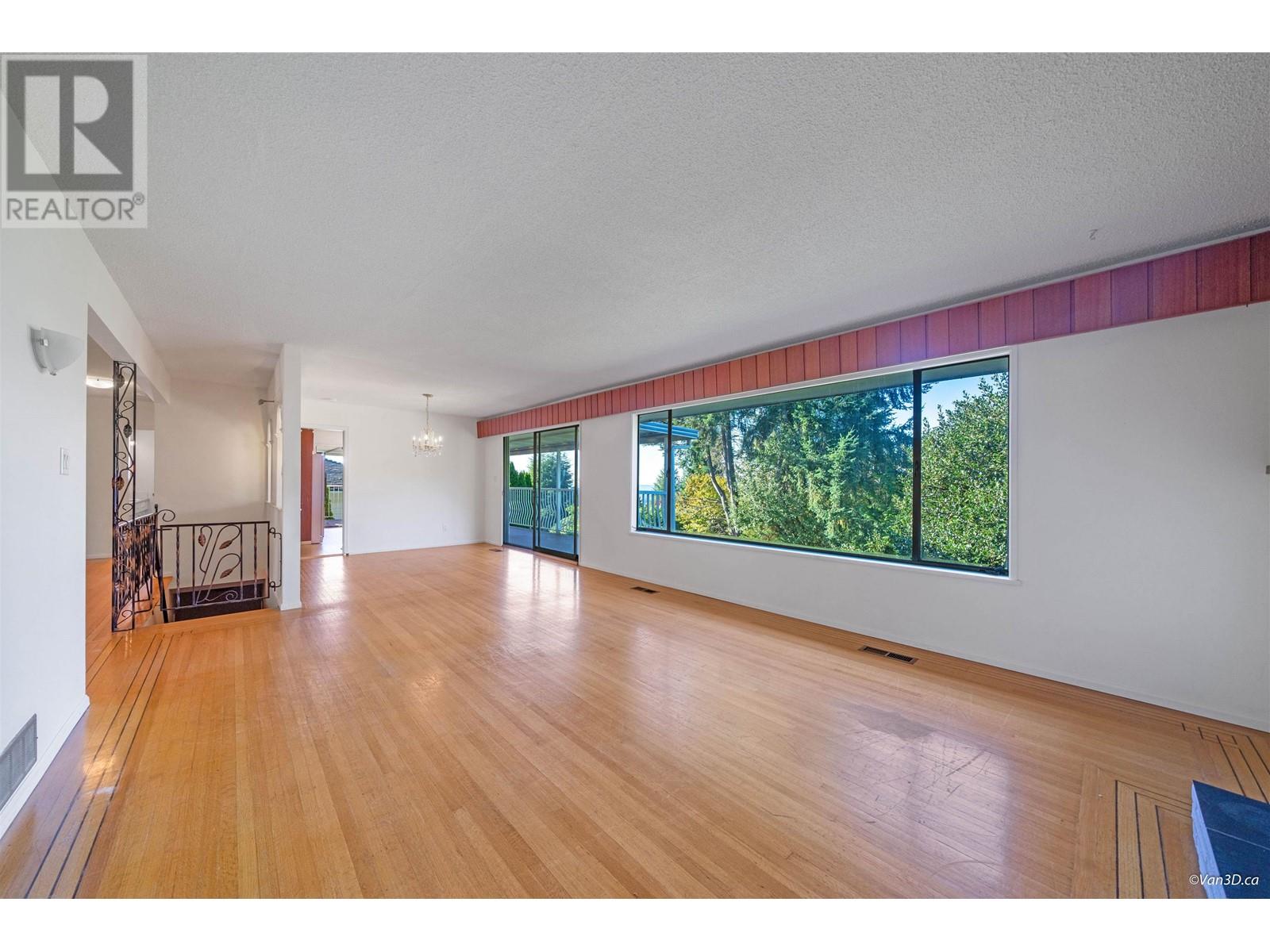 4297 Delbrook Avenue, North Vancouver, British Columbia  V7N 4A4 - Photo 9 - R2828532