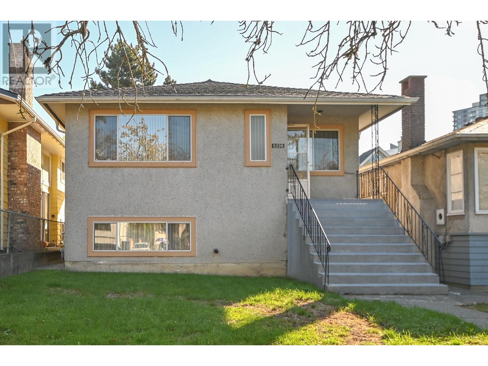 5226 HOY STREET, vancouver, British Columbia
