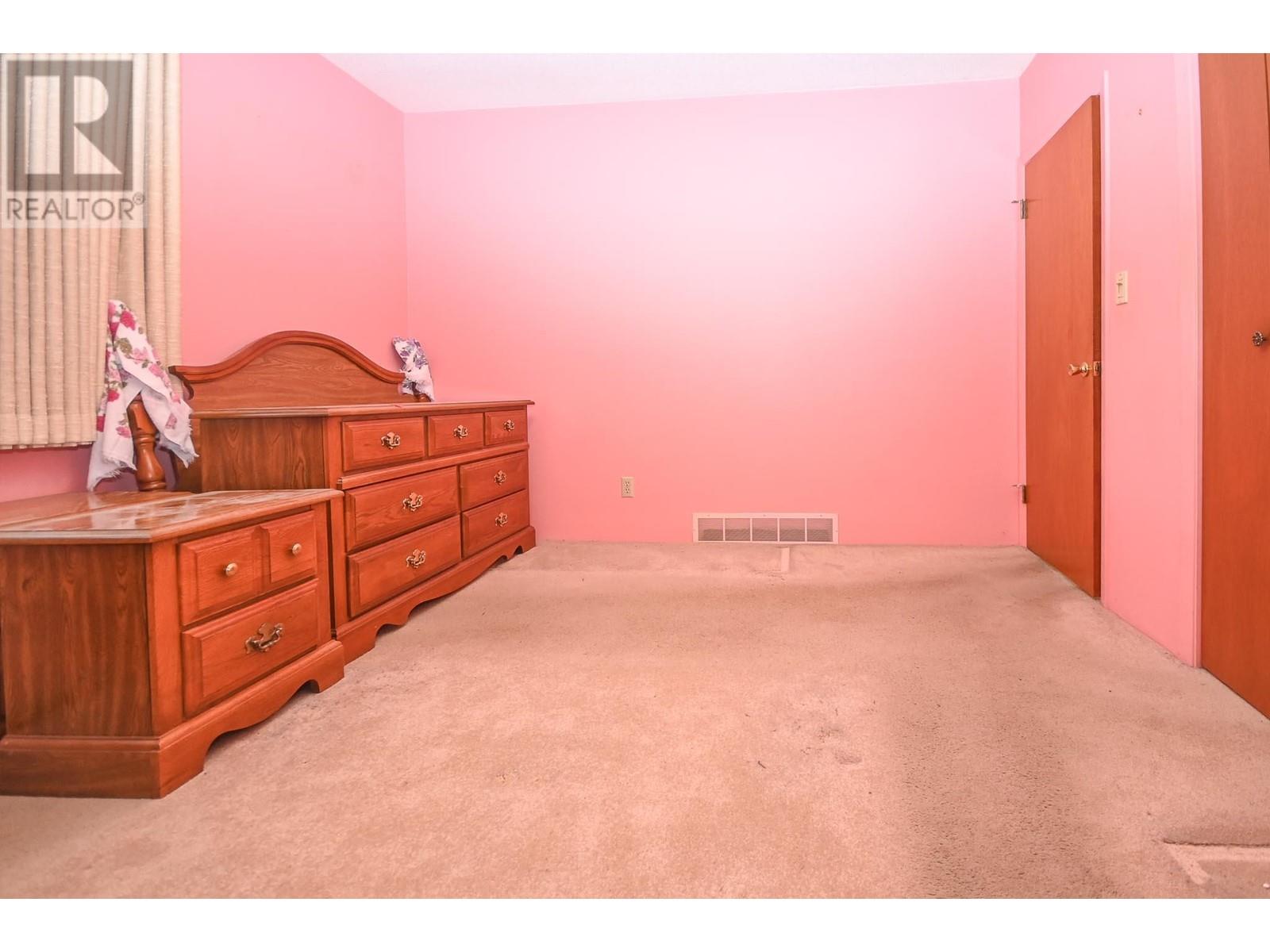 5226 Hoy Street, Vancouver, British Columbia  V5R 4P1 - Photo 12 - R2828712