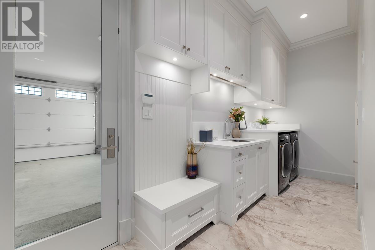 6868 Dunsany Place, Richmond, British Columbia  V7C 4N8 - Photo 17 - R2825324