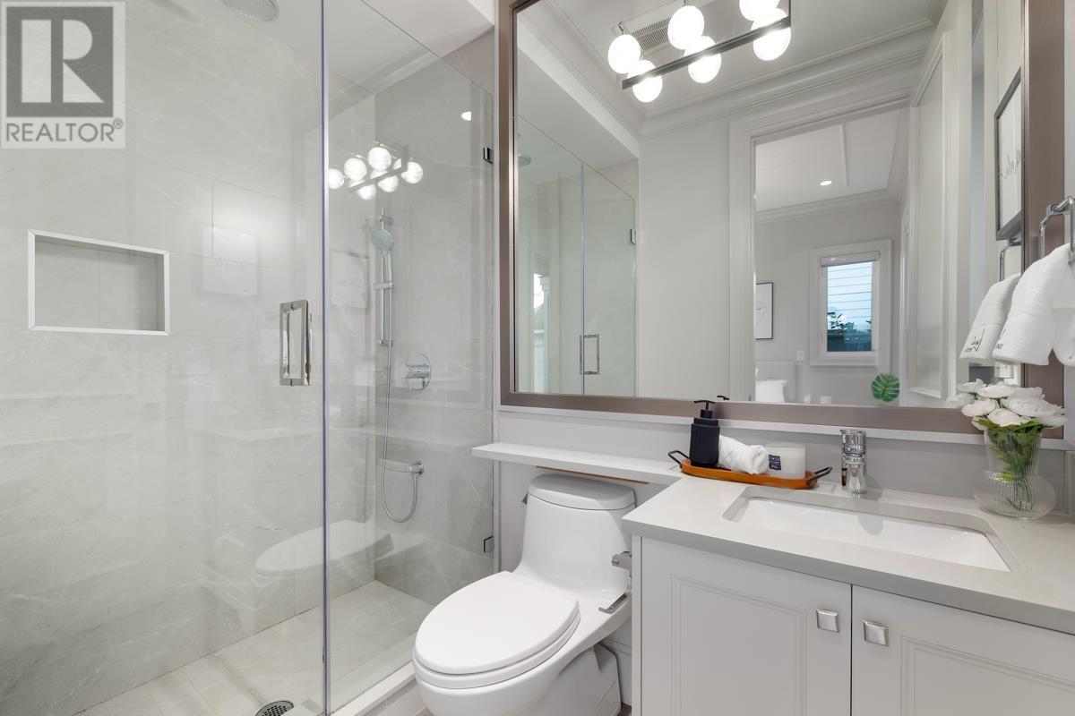 6868 Dunsany Place, Richmond, British Columbia  V7C 4N8 - Photo 20 - R2825324