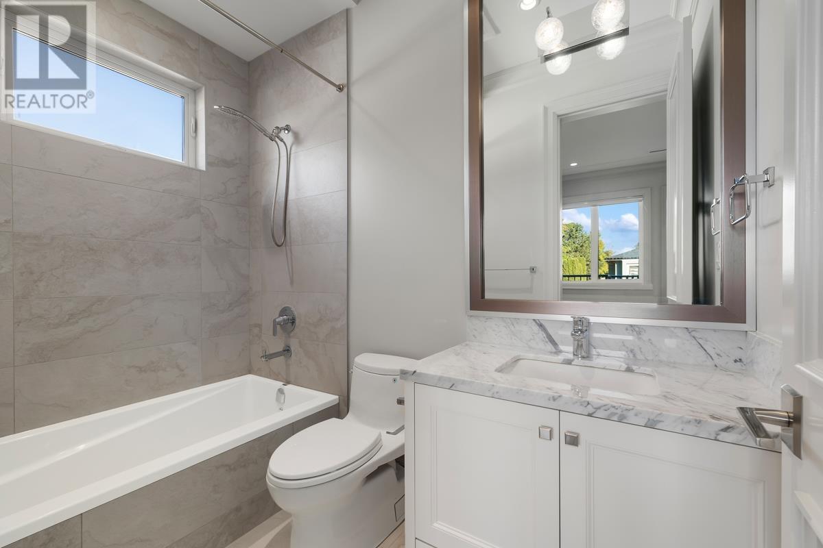 6868 Dunsany Place, Richmond, British Columbia  V7C 4N8 - Photo 31 - R2825324