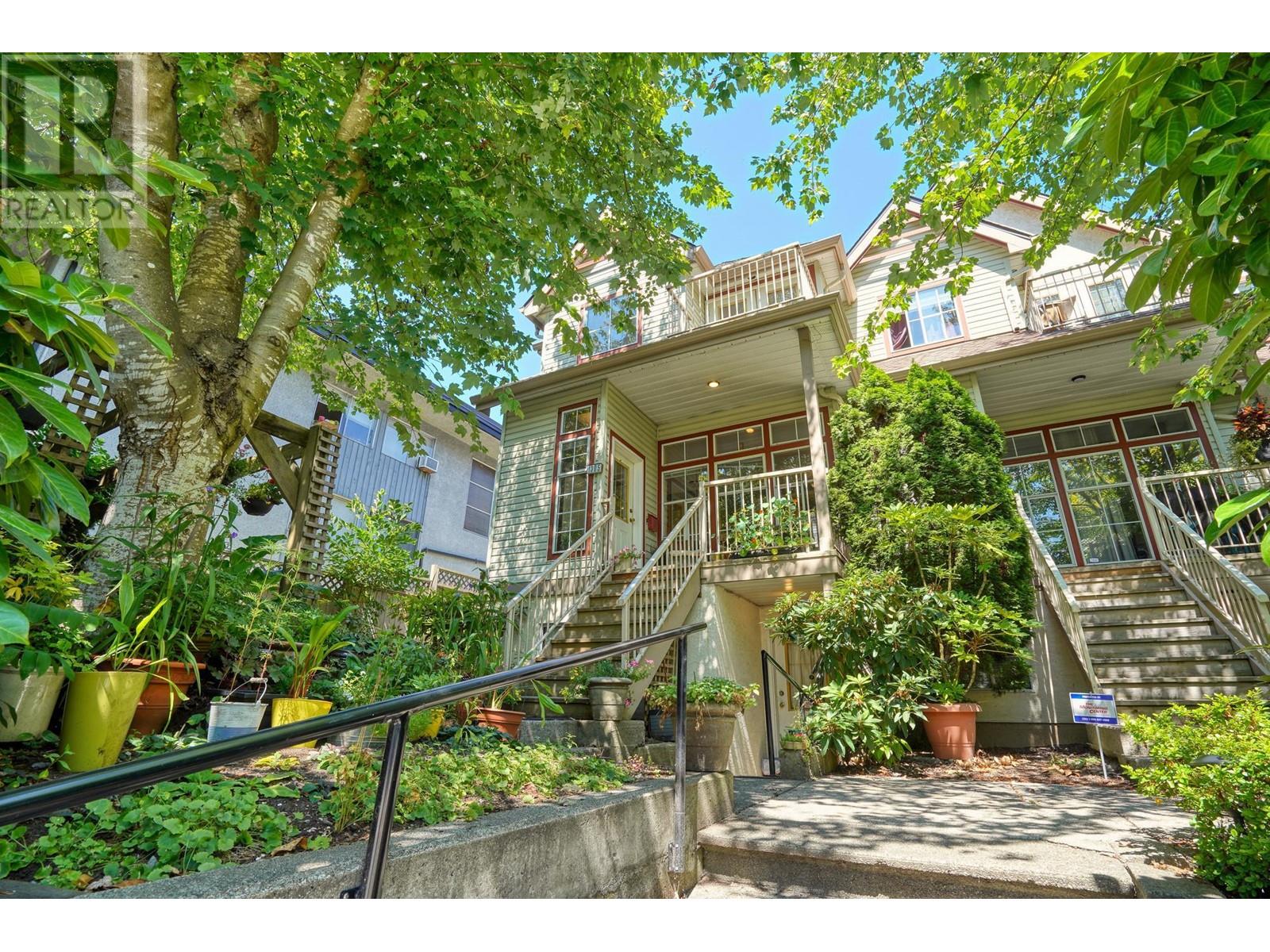 1305 BRUNETTE AVENUE, coquitlam, British Columbia