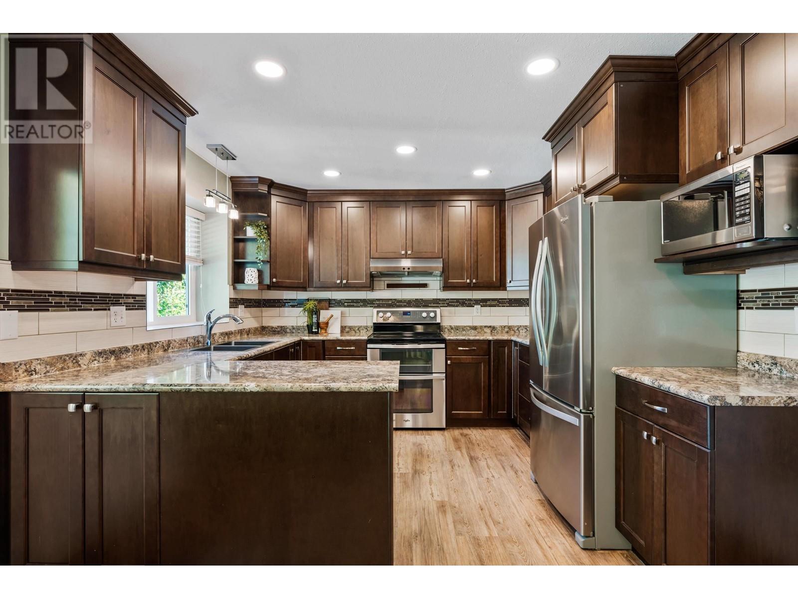 12184 234th Street, Maple Ridge, British Columbia  V2X 9K9 - Photo 15 - R2828816