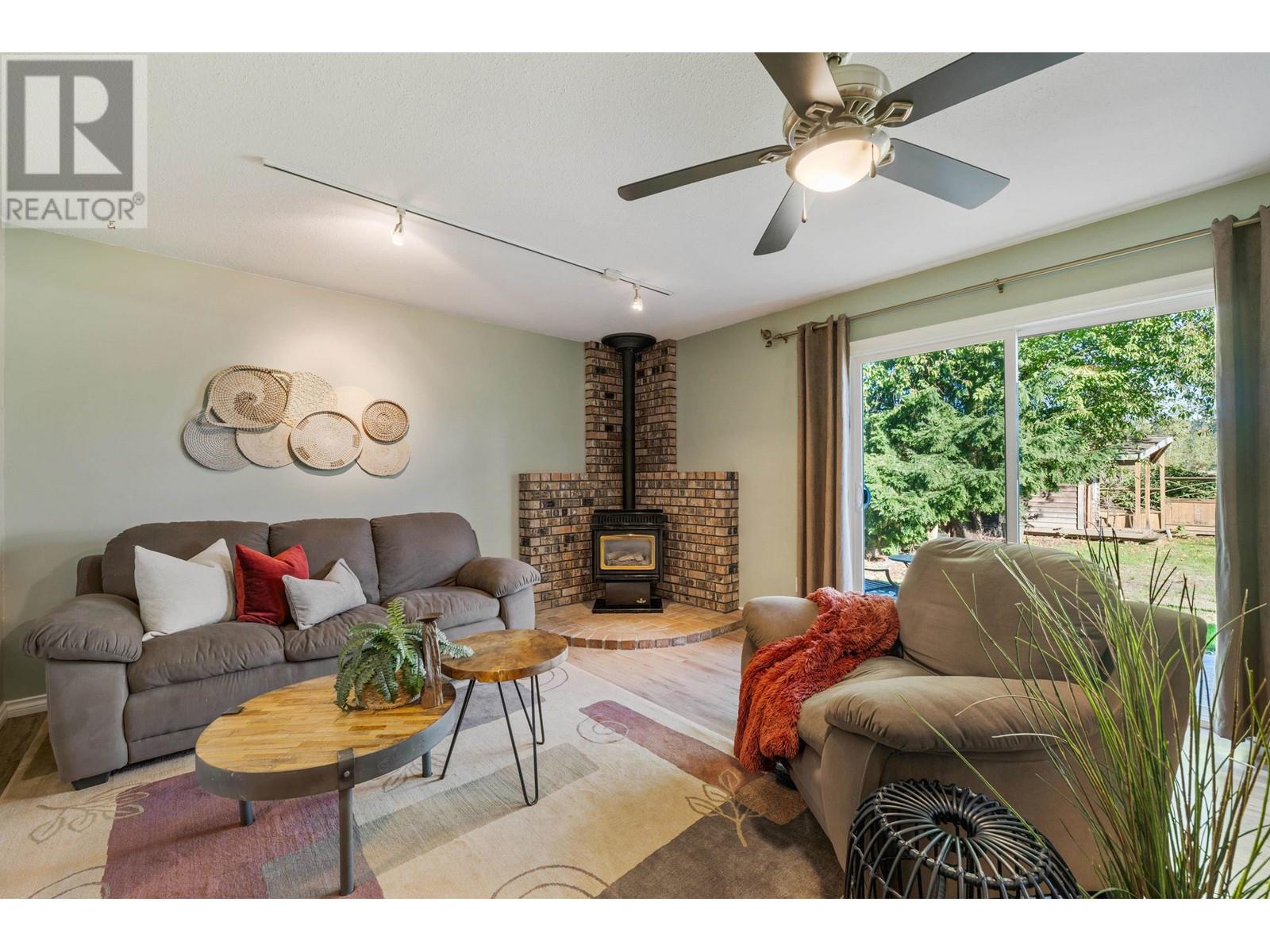 12184 234th Street, Maple Ridge, British Columbia  V2X 9K9 - Photo 21 - R2828816
