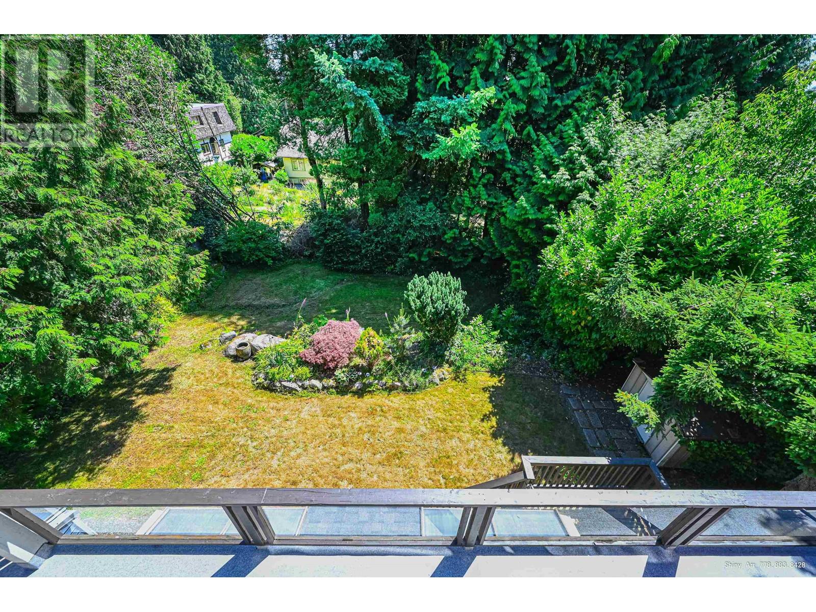 261 E Osborne Road, North Vancouver, British Columbia  V7N 1M2 - Photo 16 - R2828819