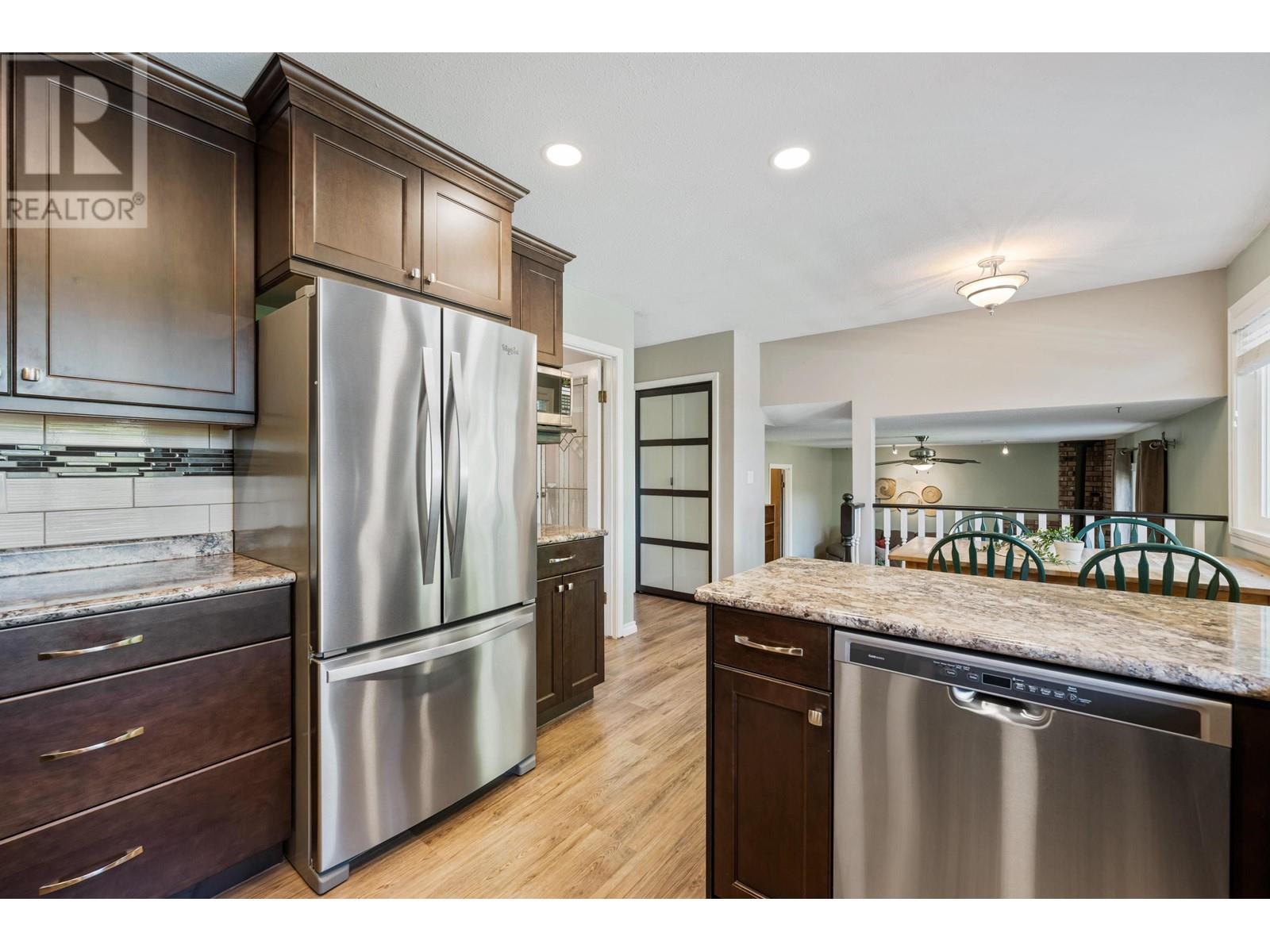12184 234th Street, Maple Ridge, British Columbia  V2X 9K9 - Photo 14 - R2828816