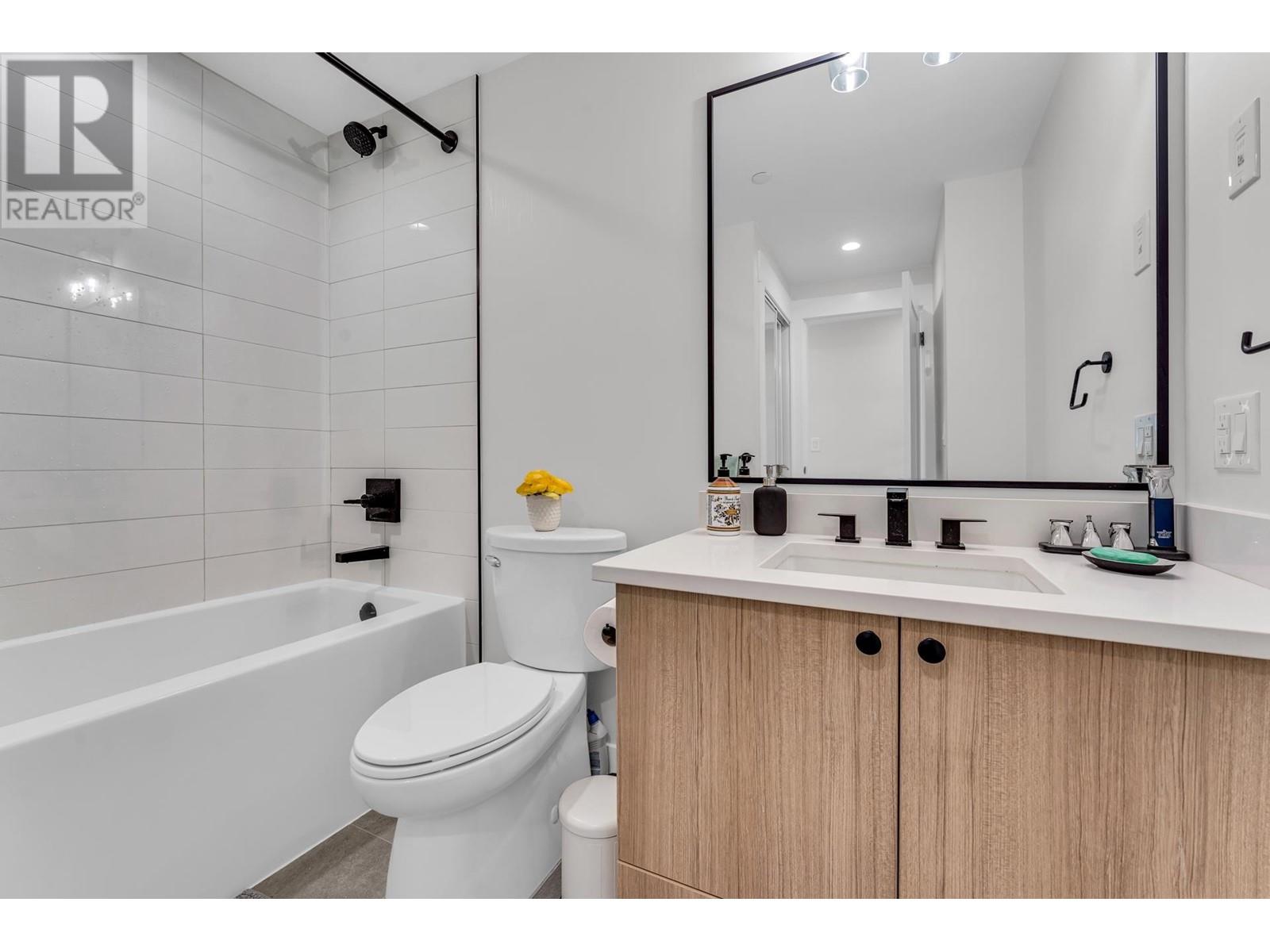 511 22226 Brown Street, Maple Ridge, British Columbia  V2X 4R2 - Photo 18 - R2827873