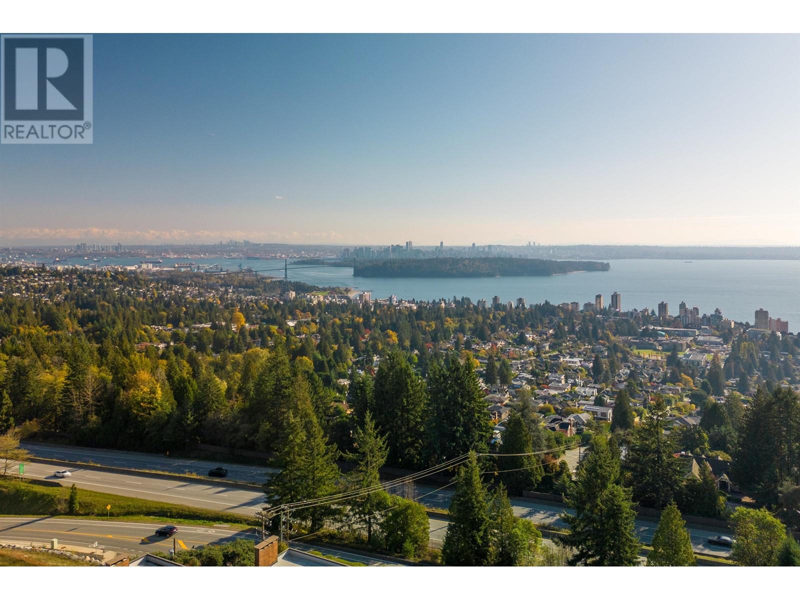 2 2206 Folkestone Way, West Vancouver, British Columbia  V7S 2X7 - Photo 34 - R2828472