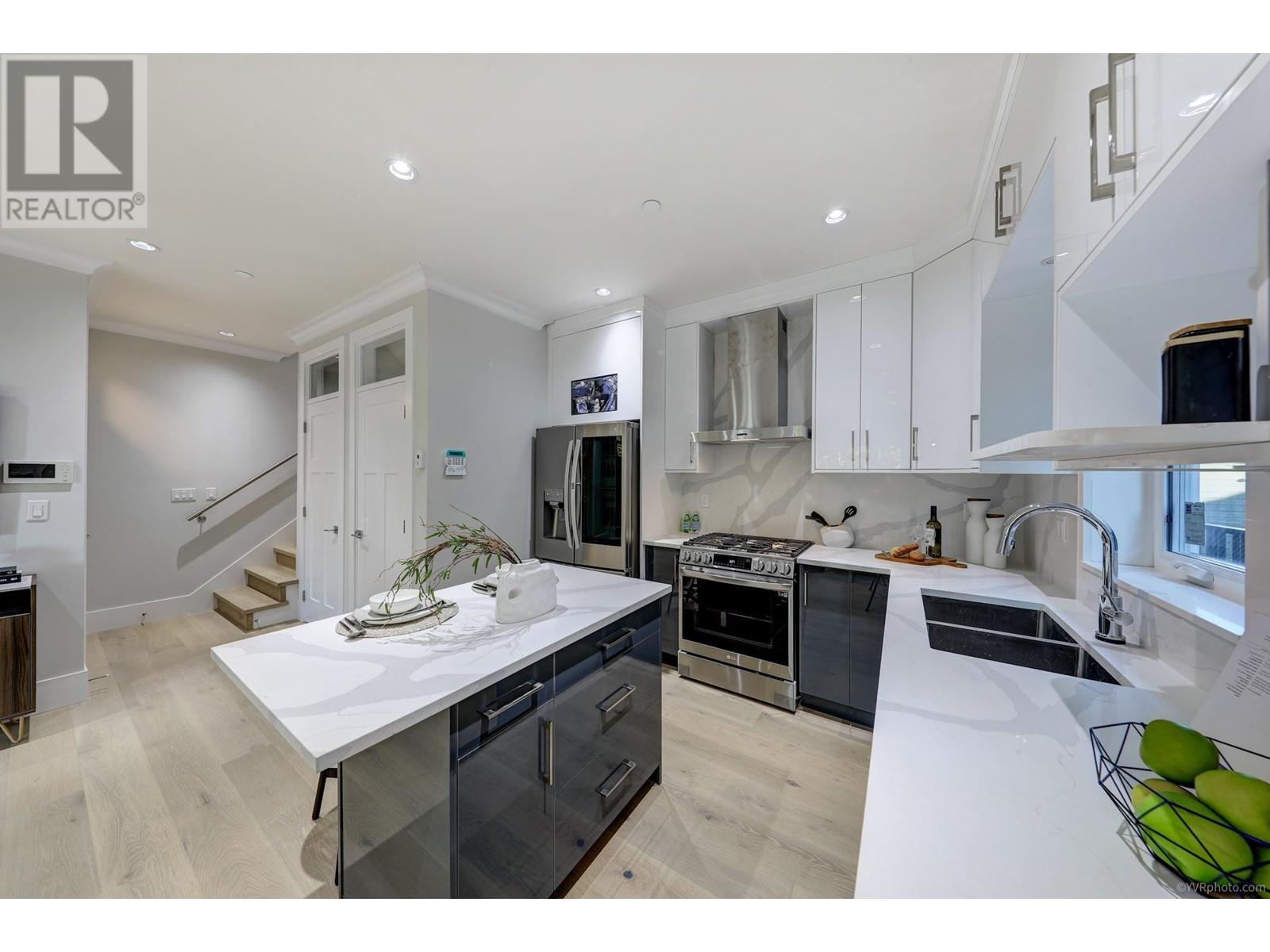 6522 Angus Drive, Vancouver, British Columbia  V6P 5H9 - Photo 15 - R2828812