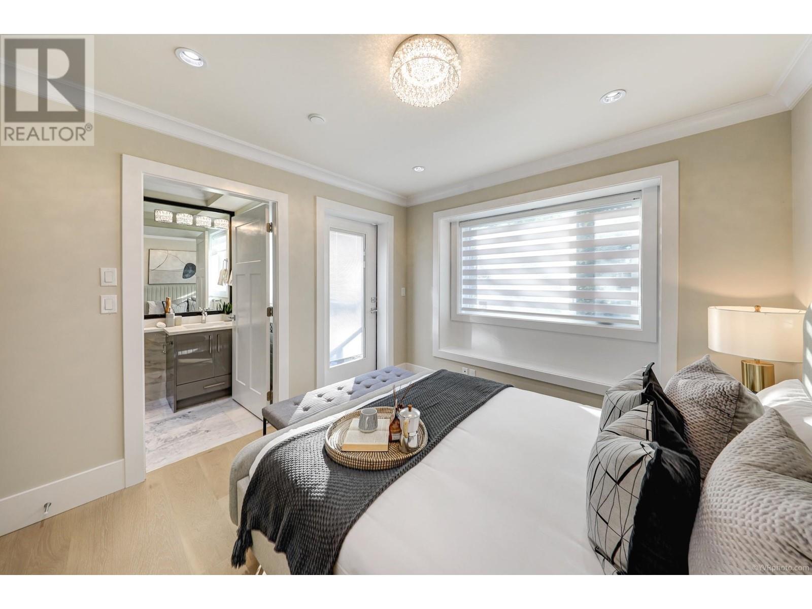 6522 Angus Drive, Vancouver, British Columbia  V6P 5H9 - Photo 18 - R2828812