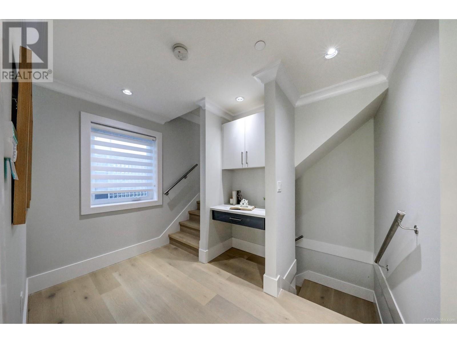 6522 Angus Drive, Vancouver, British Columbia  V6P 5H9 - Photo 30 - R2828812