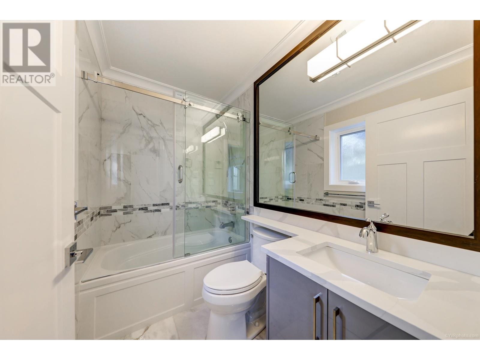 6522 Angus Drive, Vancouver, British Columbia  V6P 5H9 - Photo 31 - R2828812