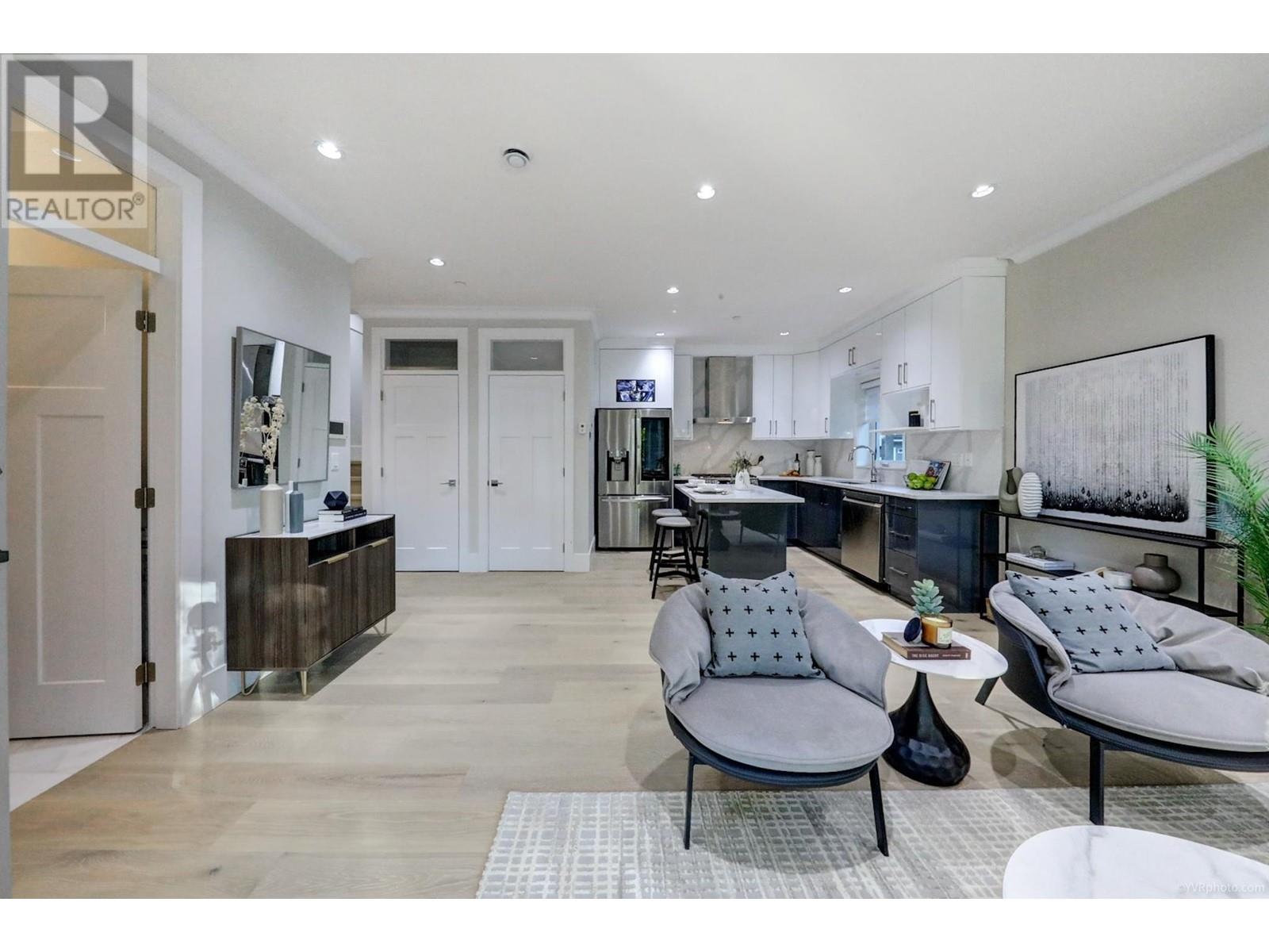 6522 Angus Drive, Vancouver, British Columbia  V6P 5H9 - Photo 8 - R2828812