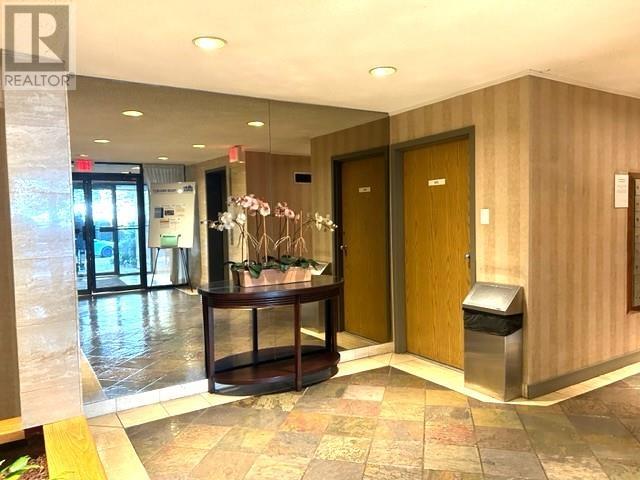 210 1050 Broughton Street, Vancouver, British Columbia  V6G 2A6 - Photo 3 - R2828824