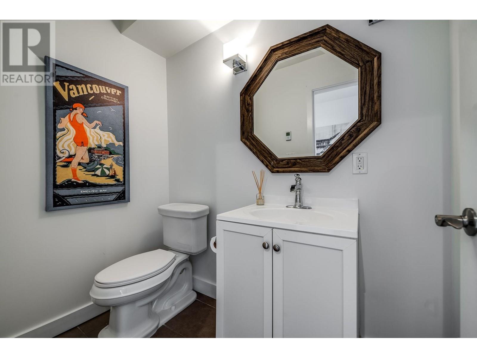 258 66 Street, Delta, British Columbia  V4L 1M8 - Photo 9 - R2828613