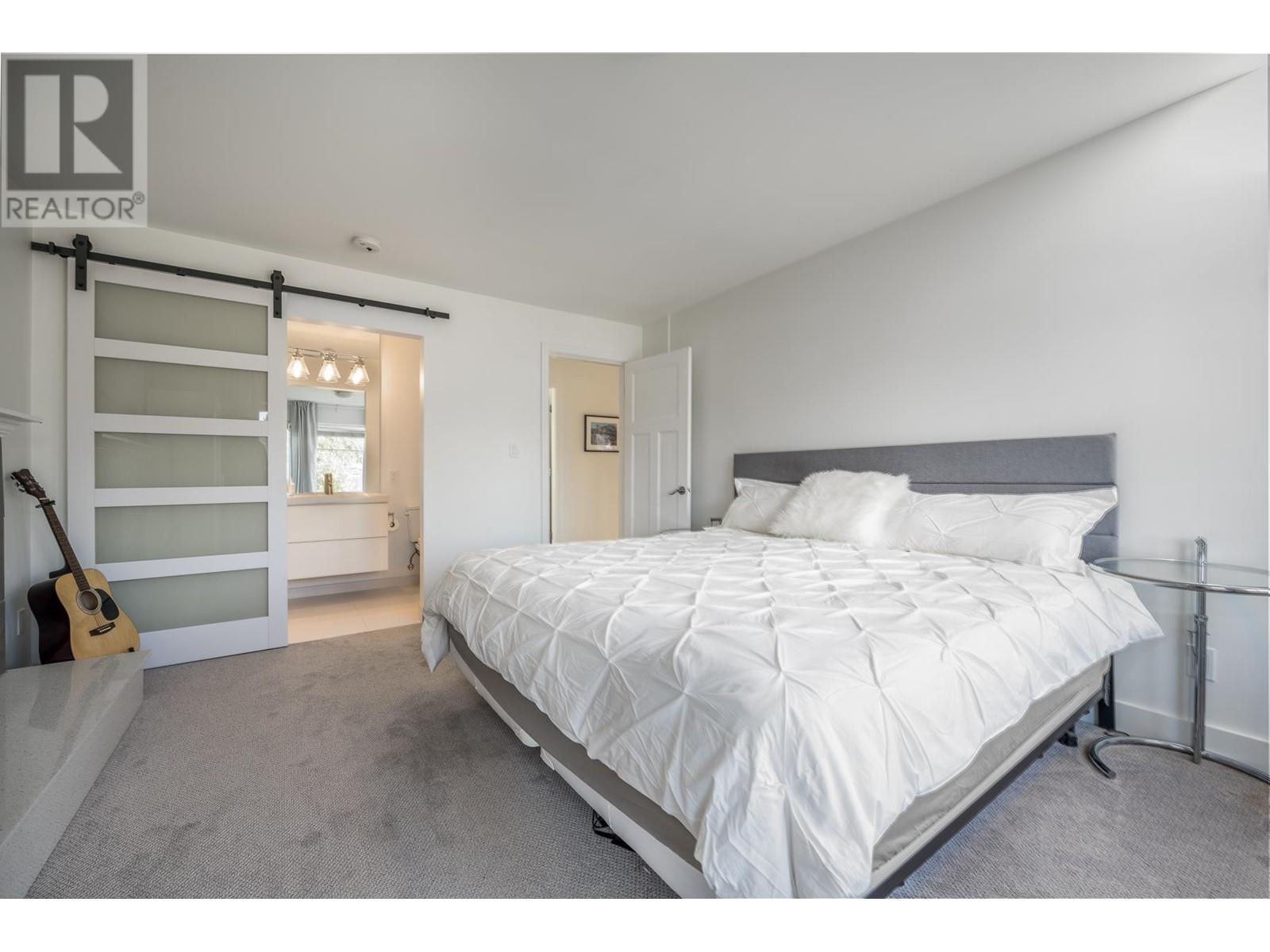 258 66 Street, Delta, British Columbia  V4L 1M8 - Photo 11 - R2828613