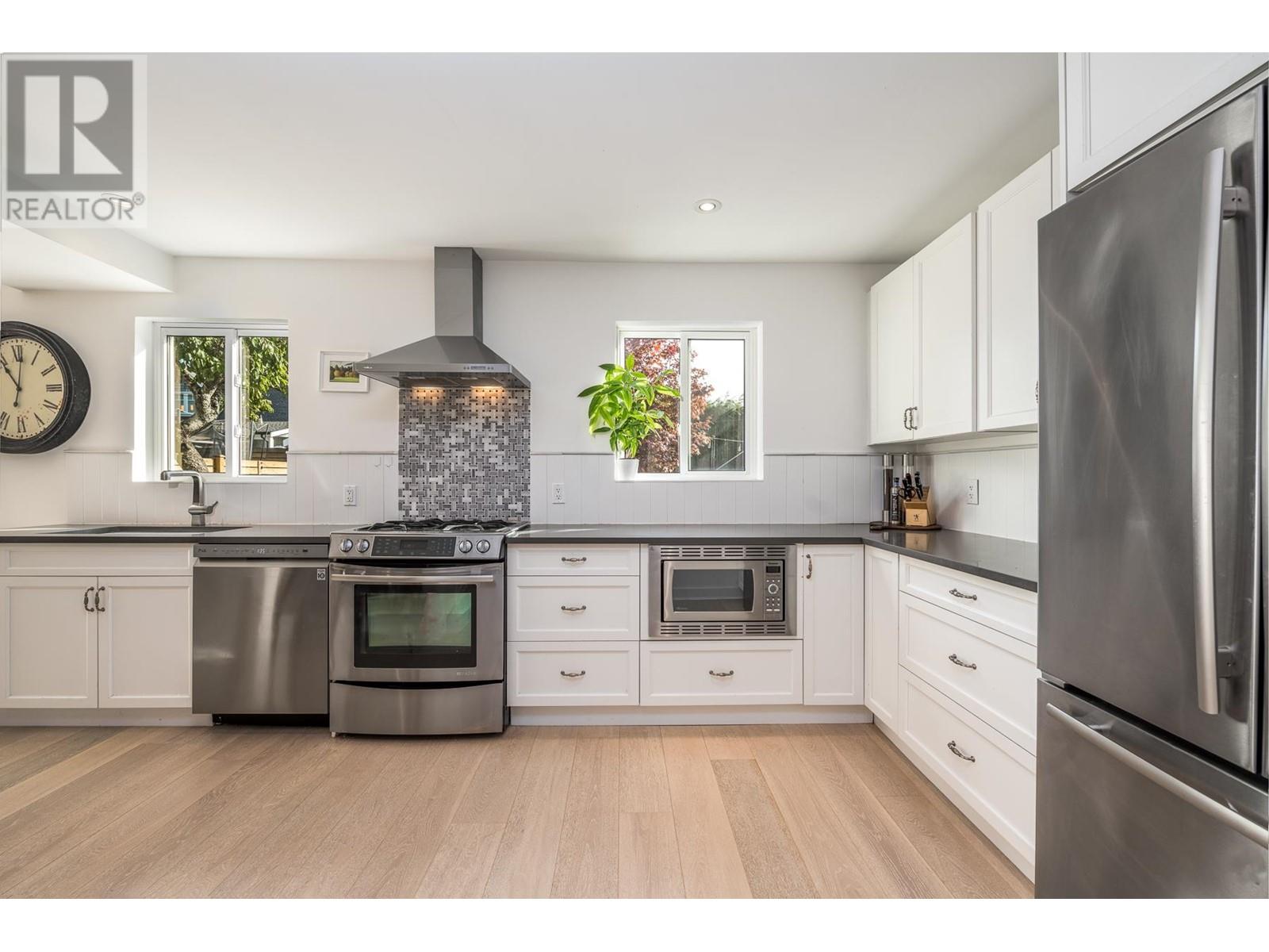 258 66 Street, Delta, British Columbia  V4L 1M8 - Photo 8 - R2828613