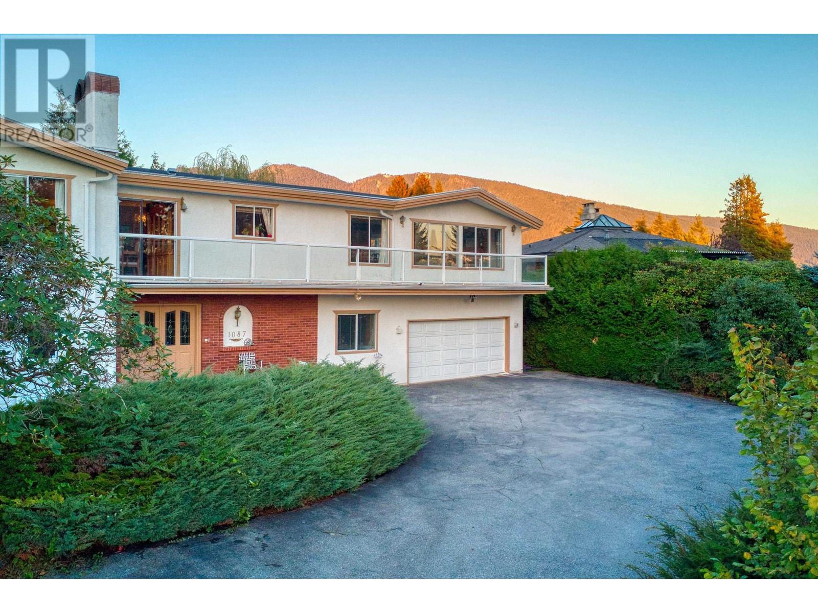 1087 EYREMOUNT DRIVE, west vancouver, British Columbia