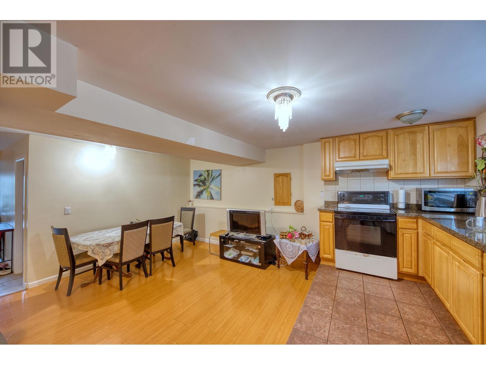 1087 Eyremount Drive, West Vancouver, British Columbia  V7S 2B8 - Photo 15 - R2828860