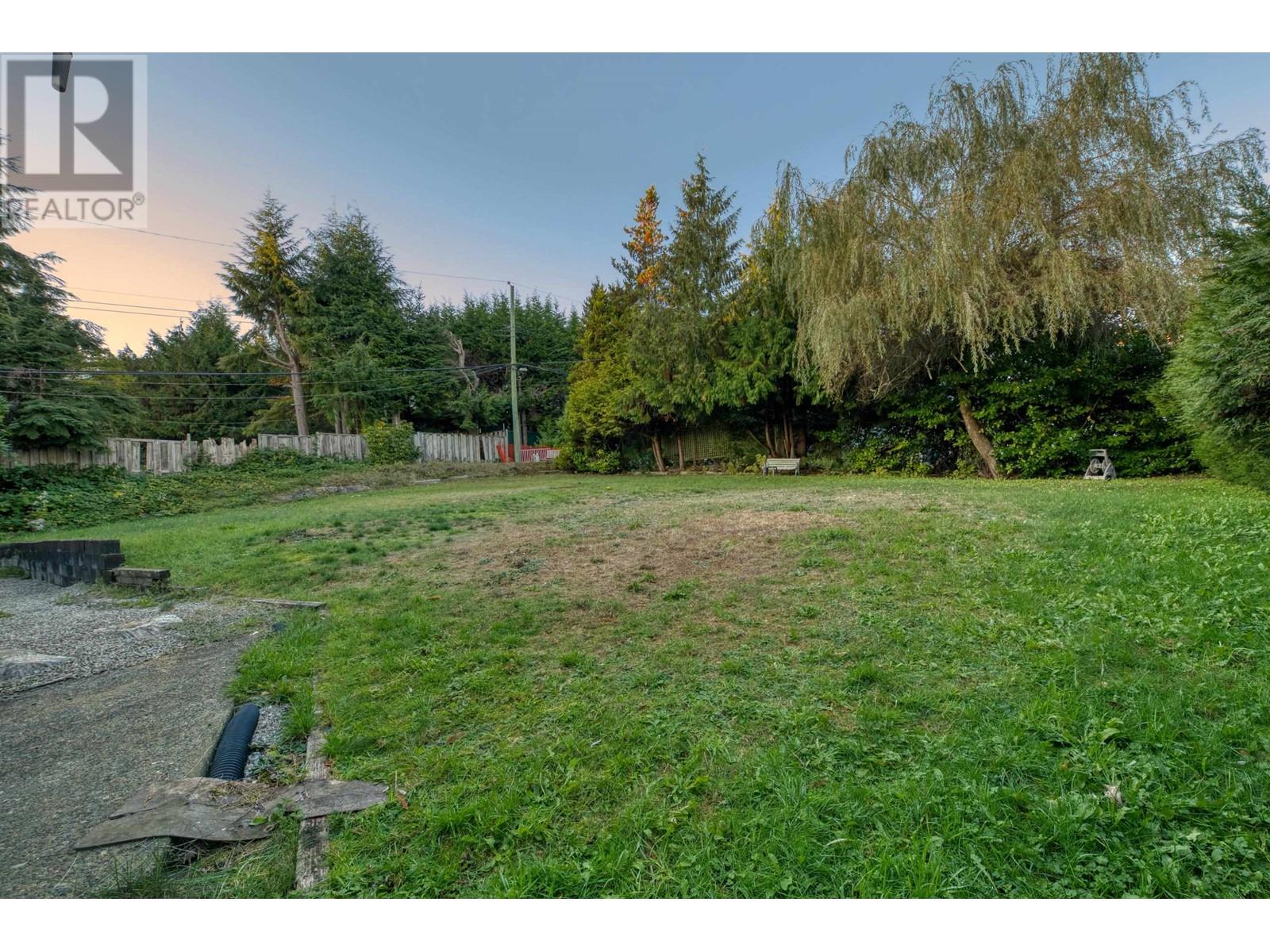1087 Eyremount Drive, West Vancouver, British Columbia  V7S 2B8 - Photo 20 - R2828860